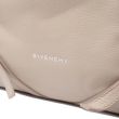 Сумка Givenchy Medium Voyou молочная