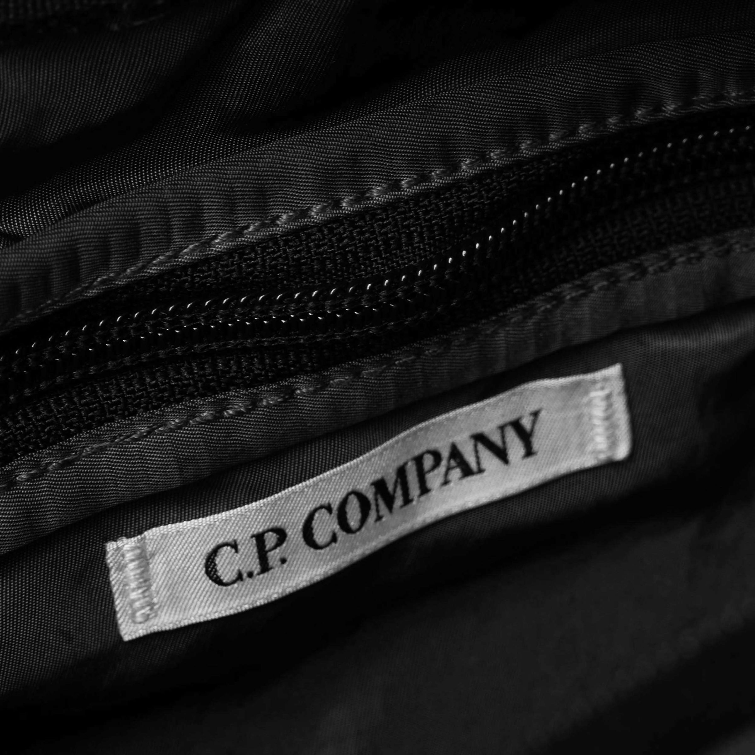 Сумка C.P. Company черная