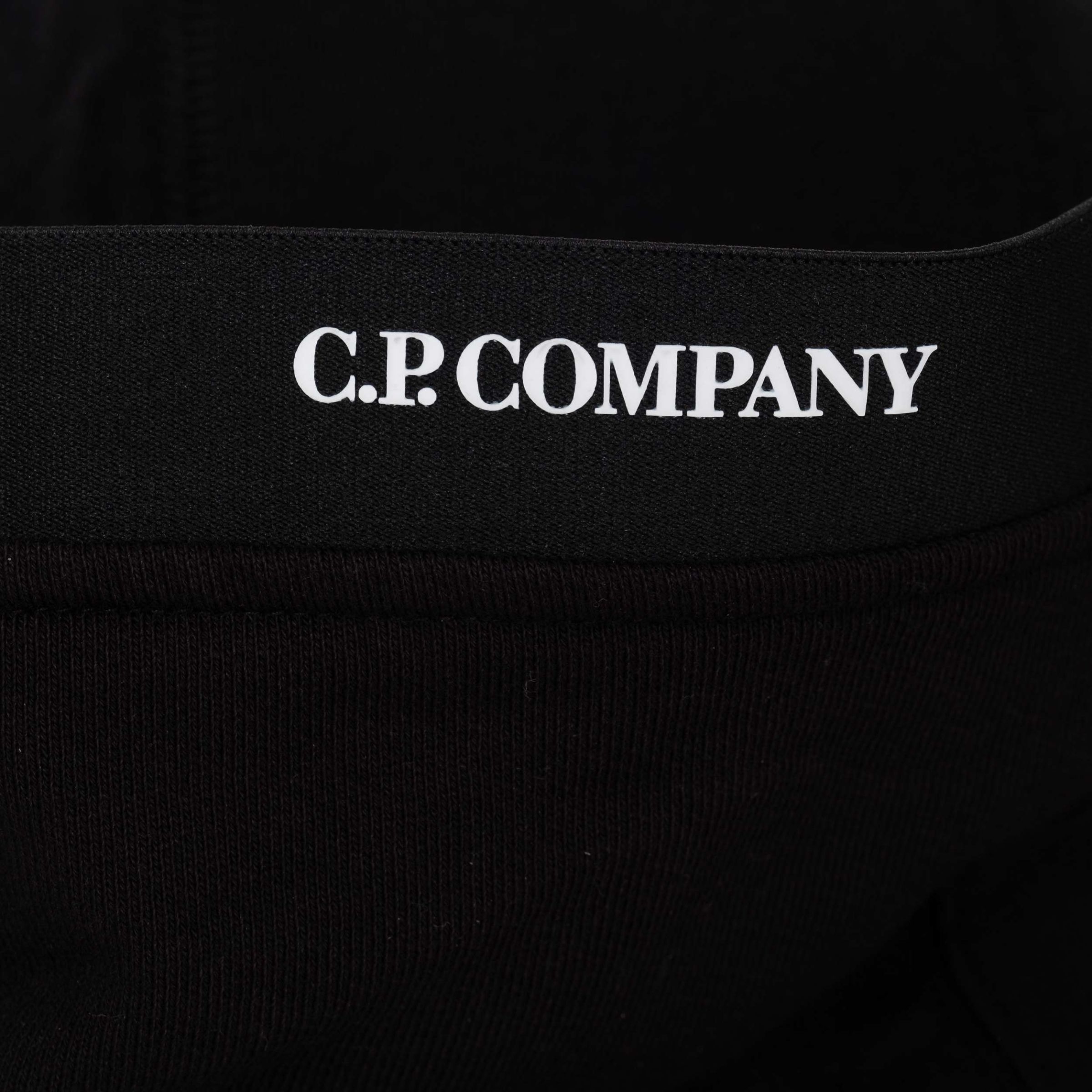 Худи C.P. Company черное