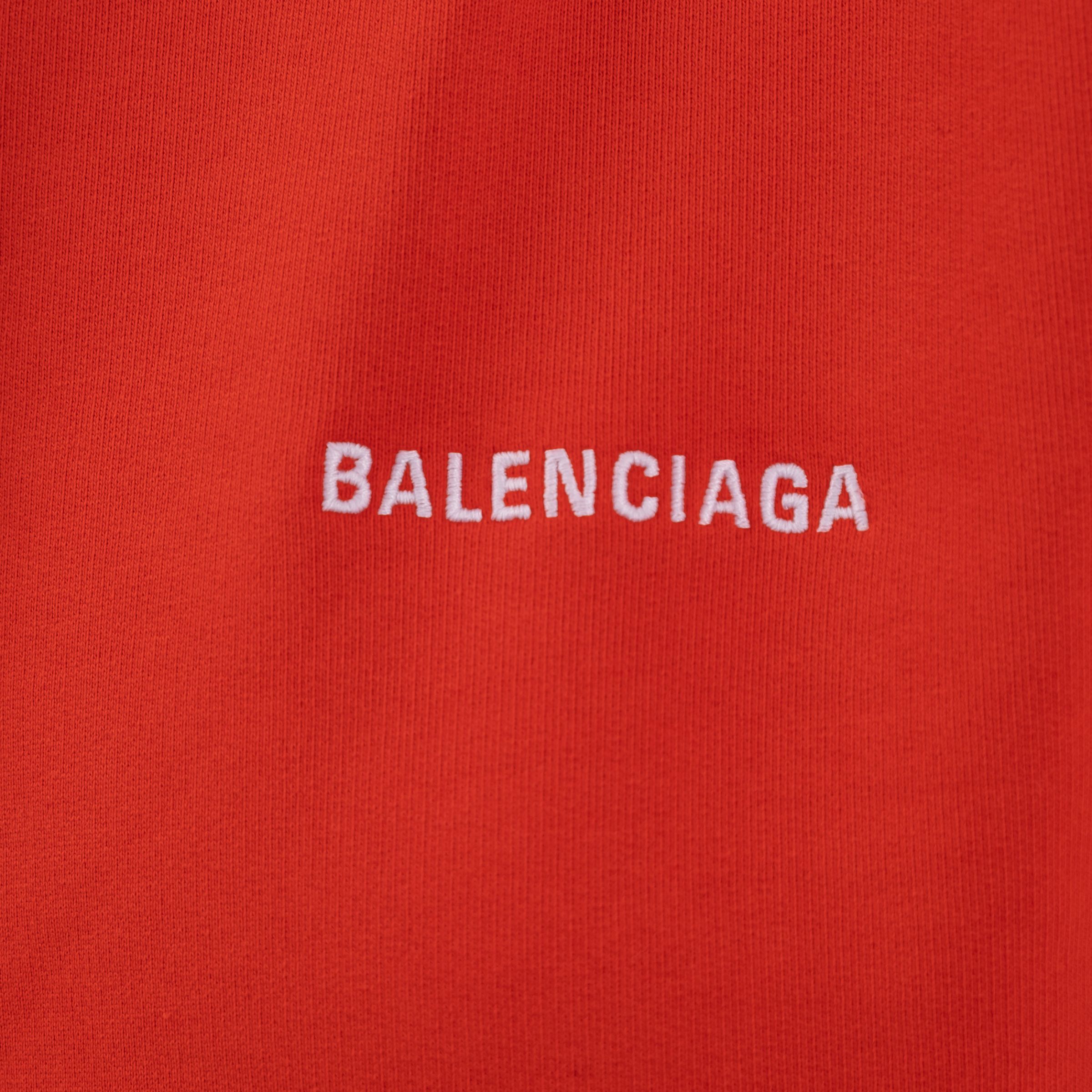 Худи Balenciaga красное