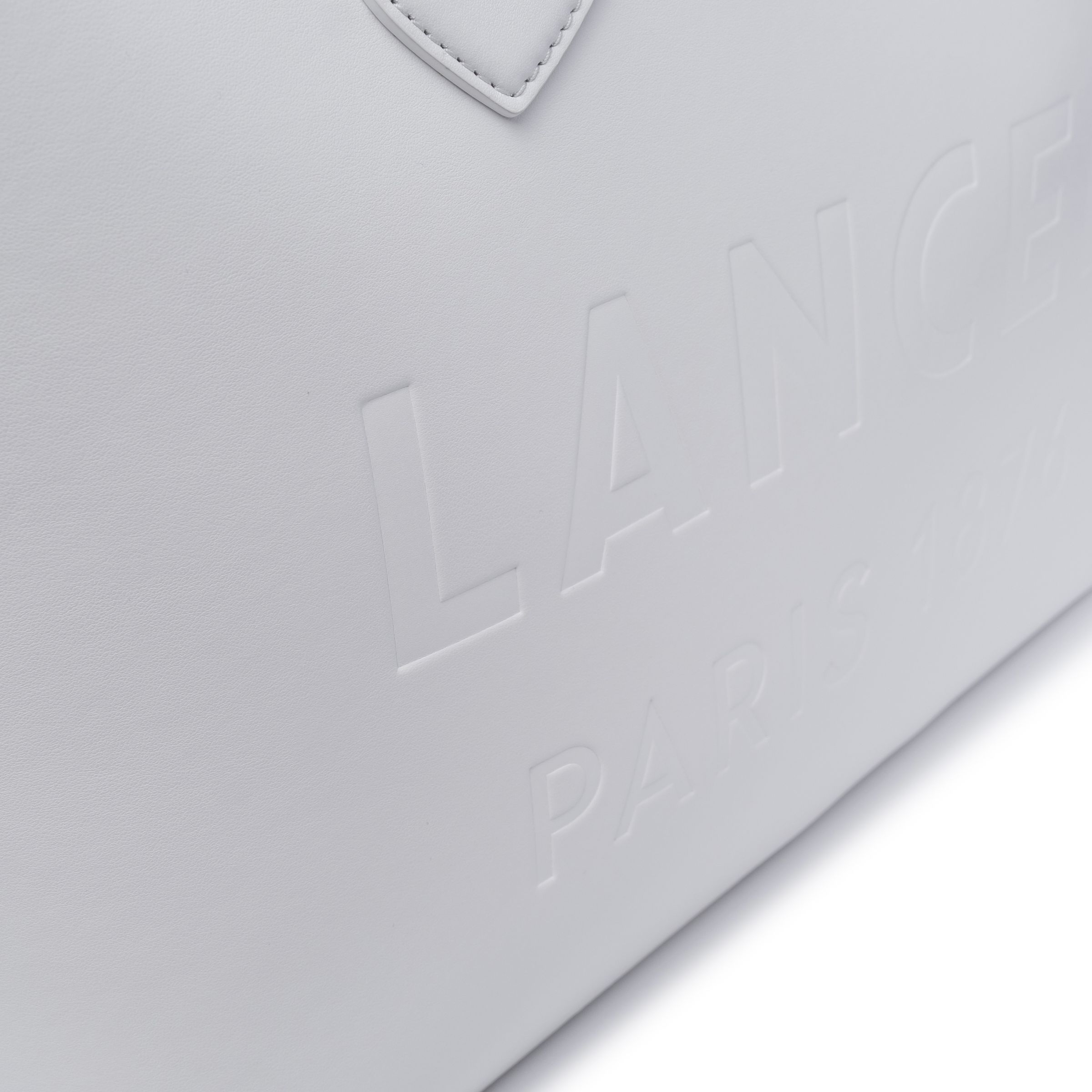 Сумка Lancel Essential біла