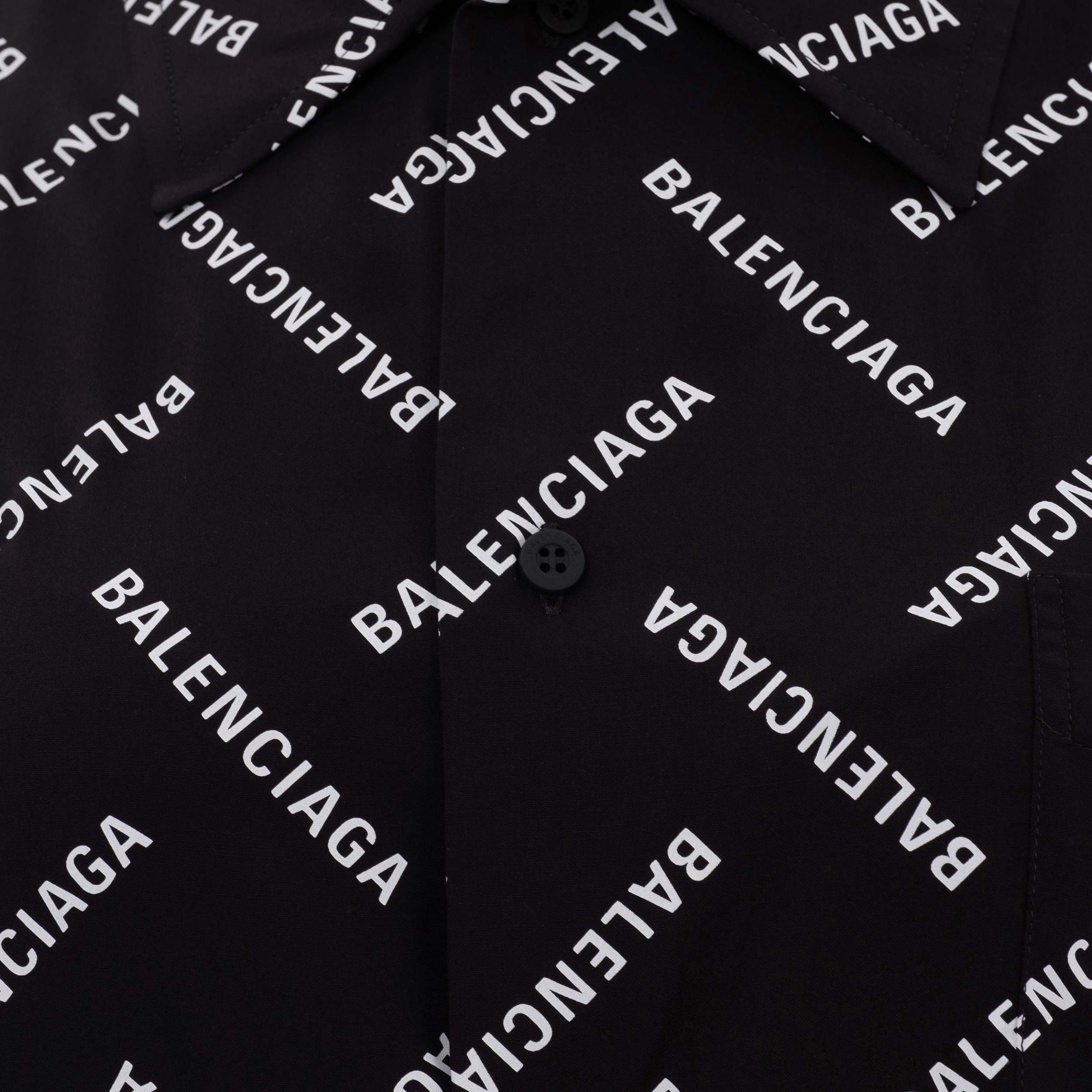 Костюм Balenciaga чорний