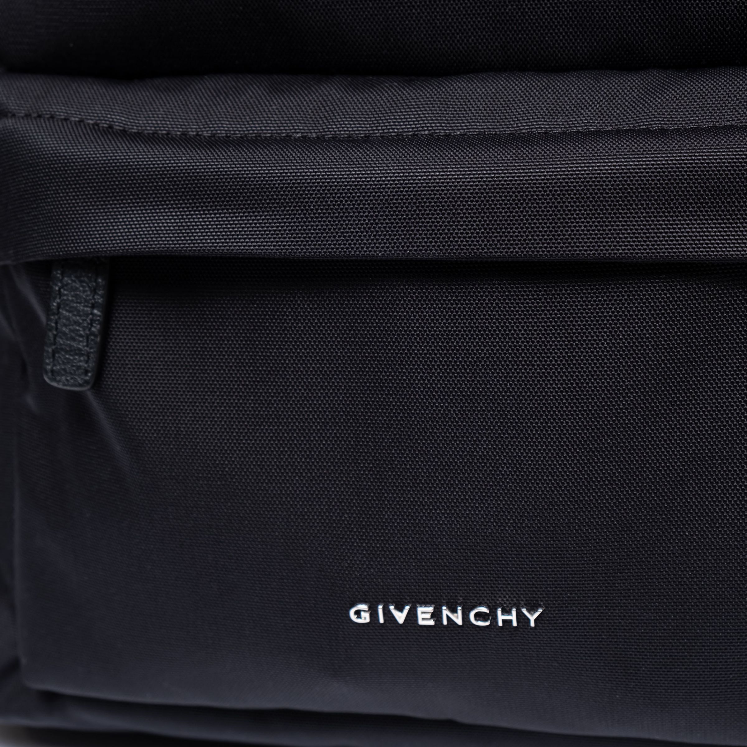 Рюкзак Givenchy Essentiel U черный