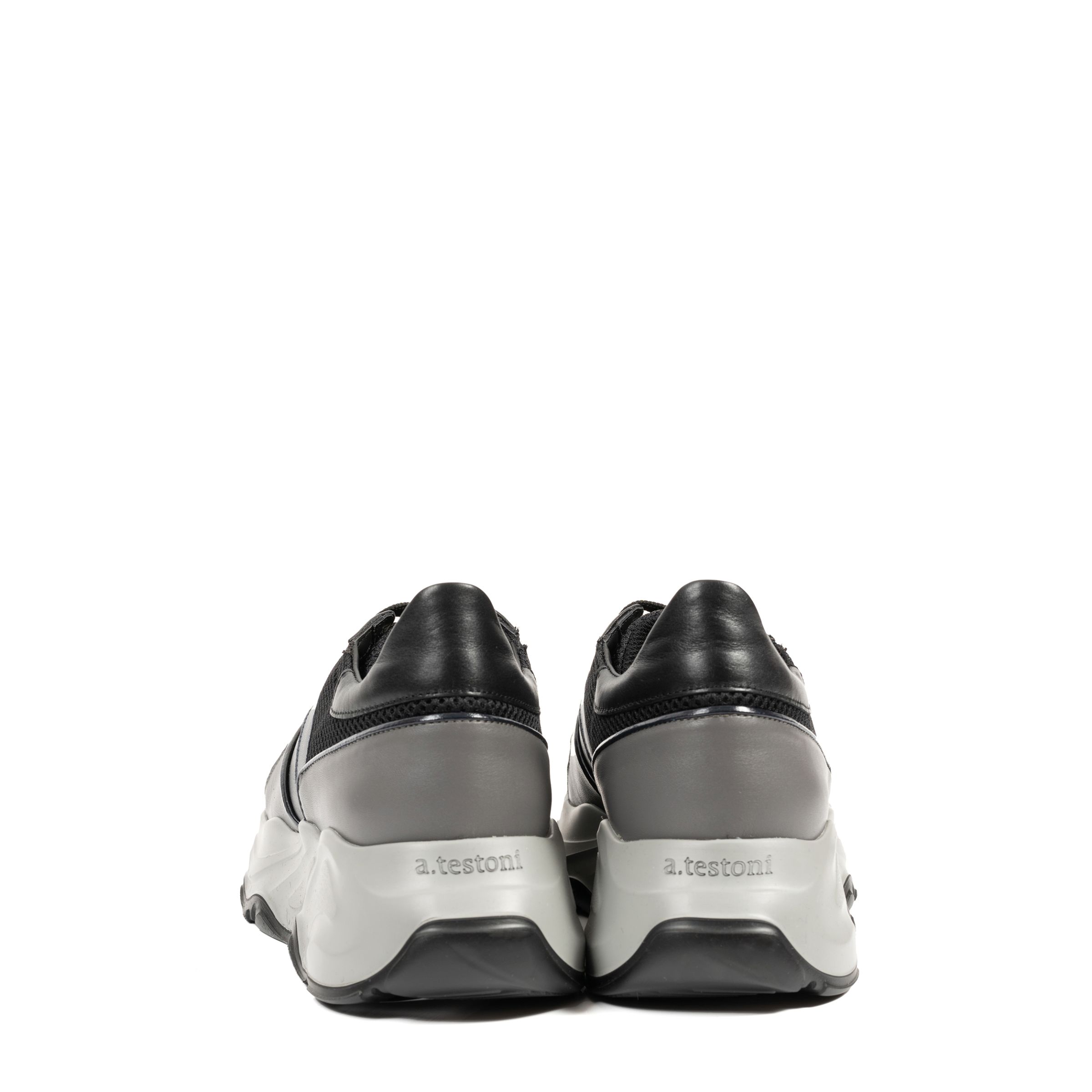 Кросівки A. Testoni сіро-чорні