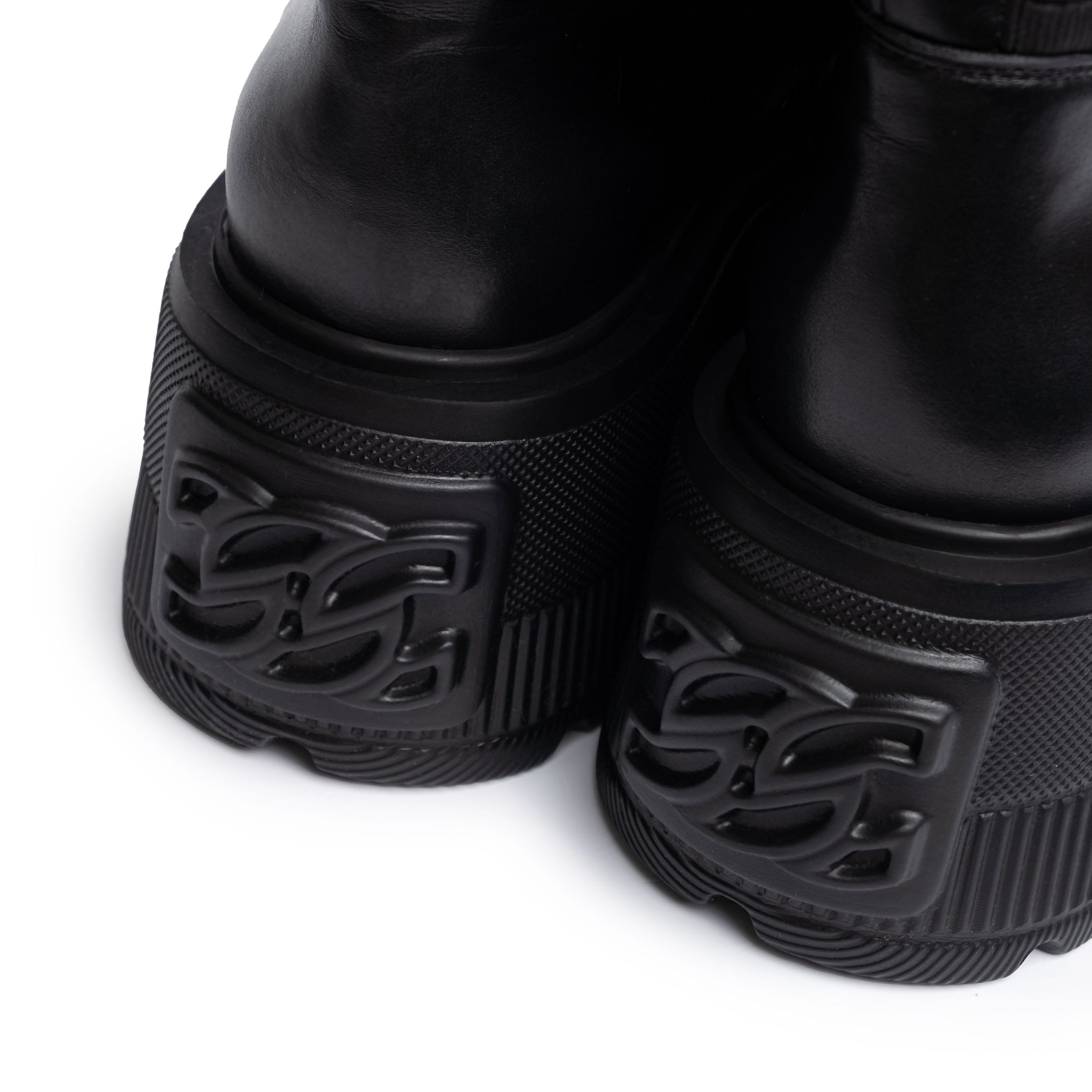 Ботинки Casadei NEXUS  черные