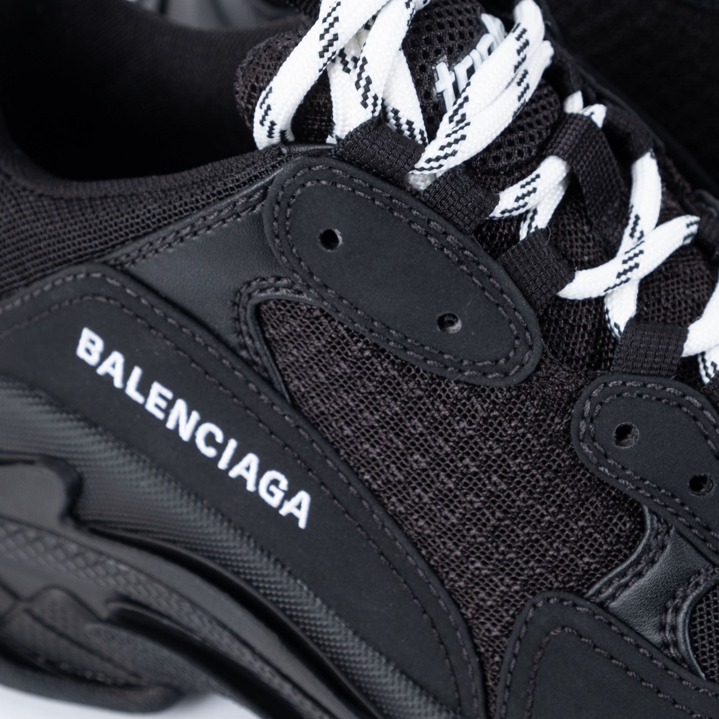 Кроссовки Balenciaga Triple S черные