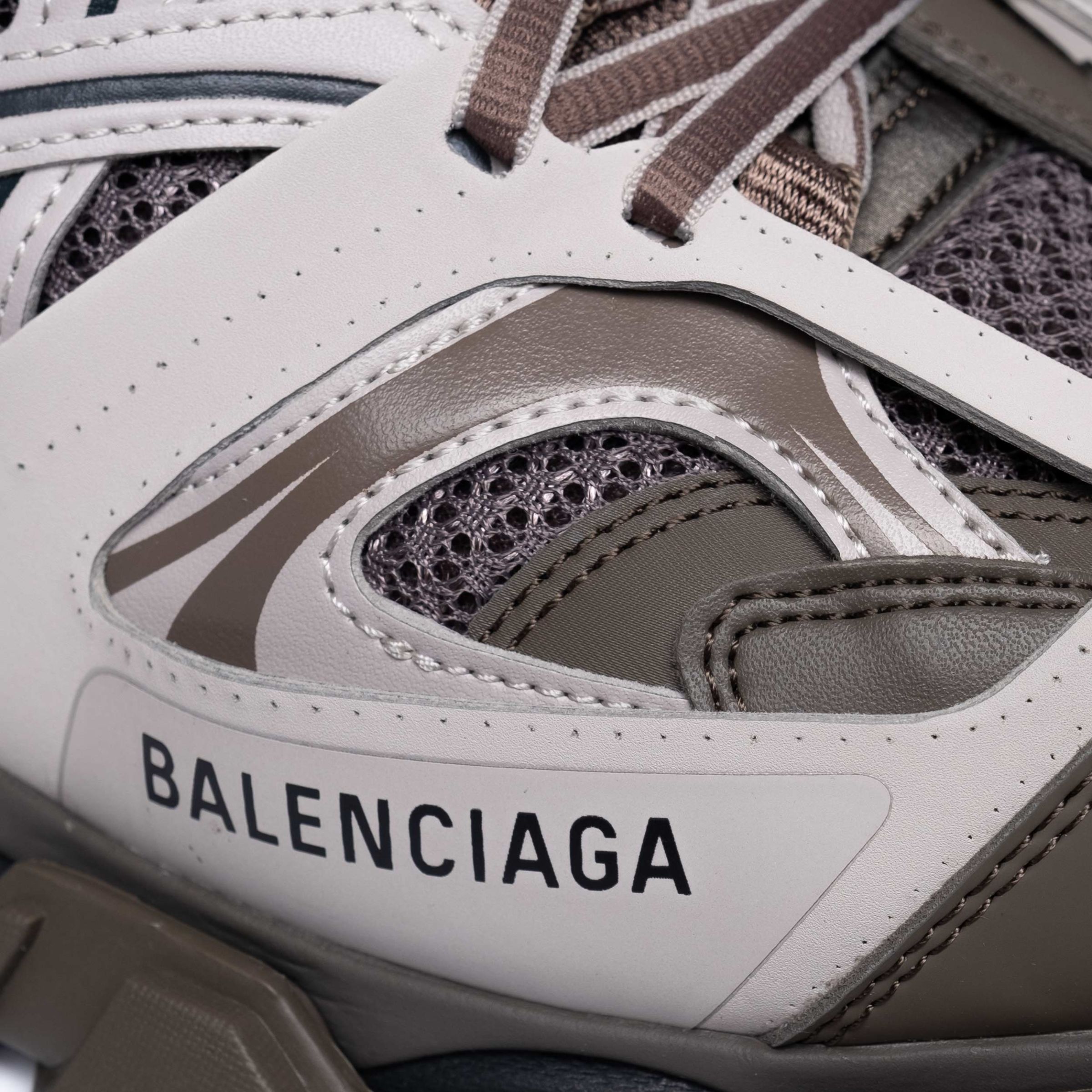 Кроссовки Balenciaga Track коричневые