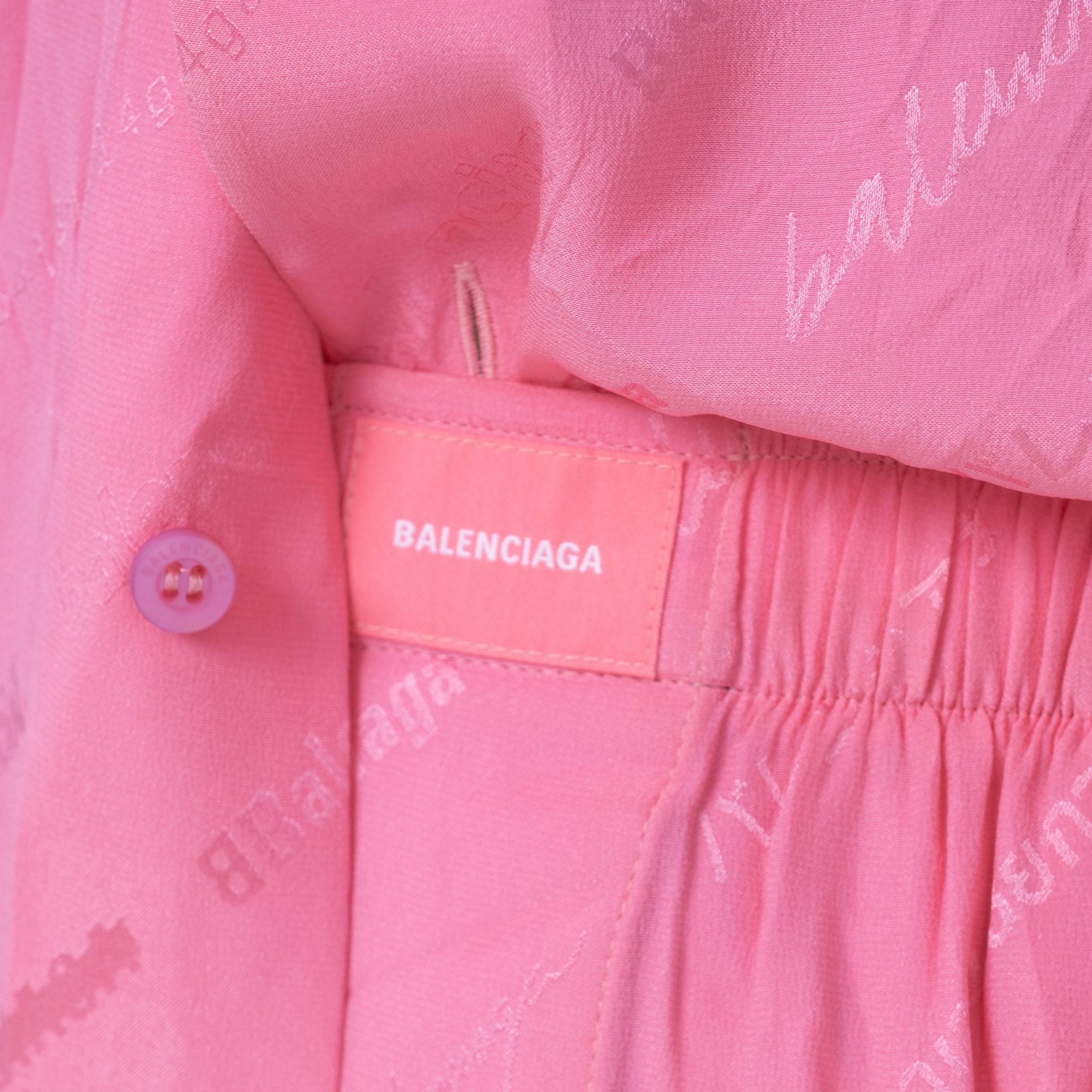Костюм Balenciaga рожевий