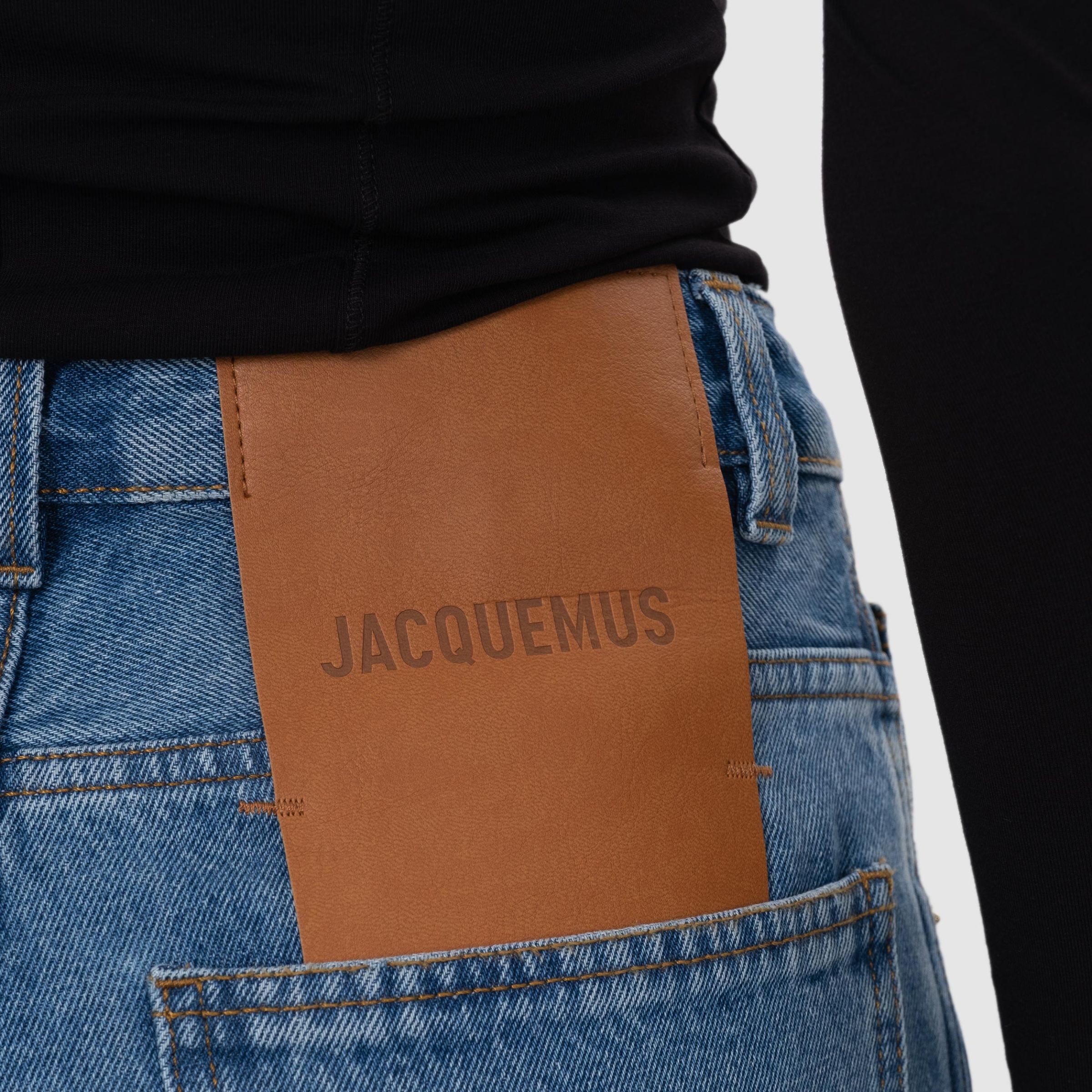 Джинсы Jacquemus голубые