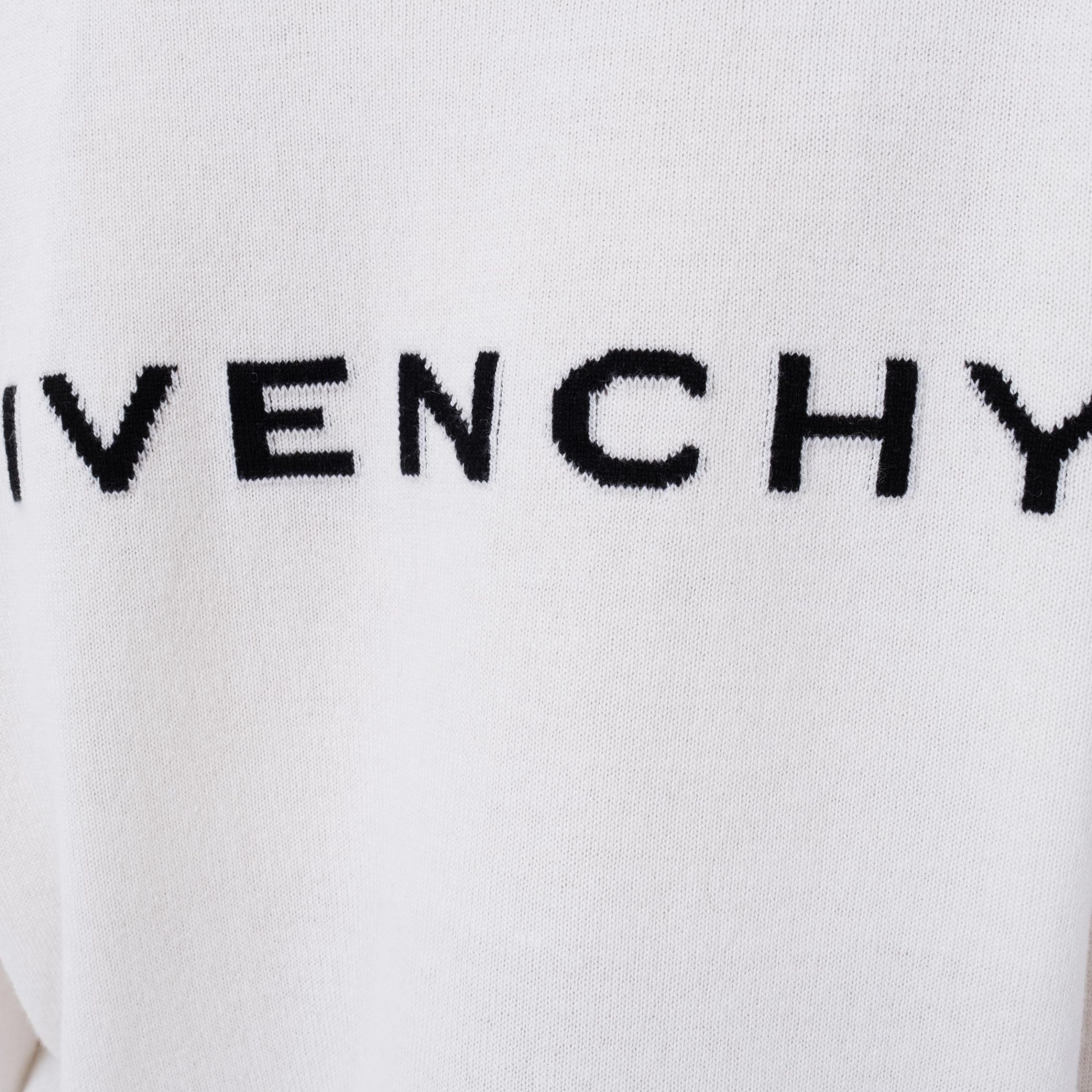 Свитер Givenchy белый