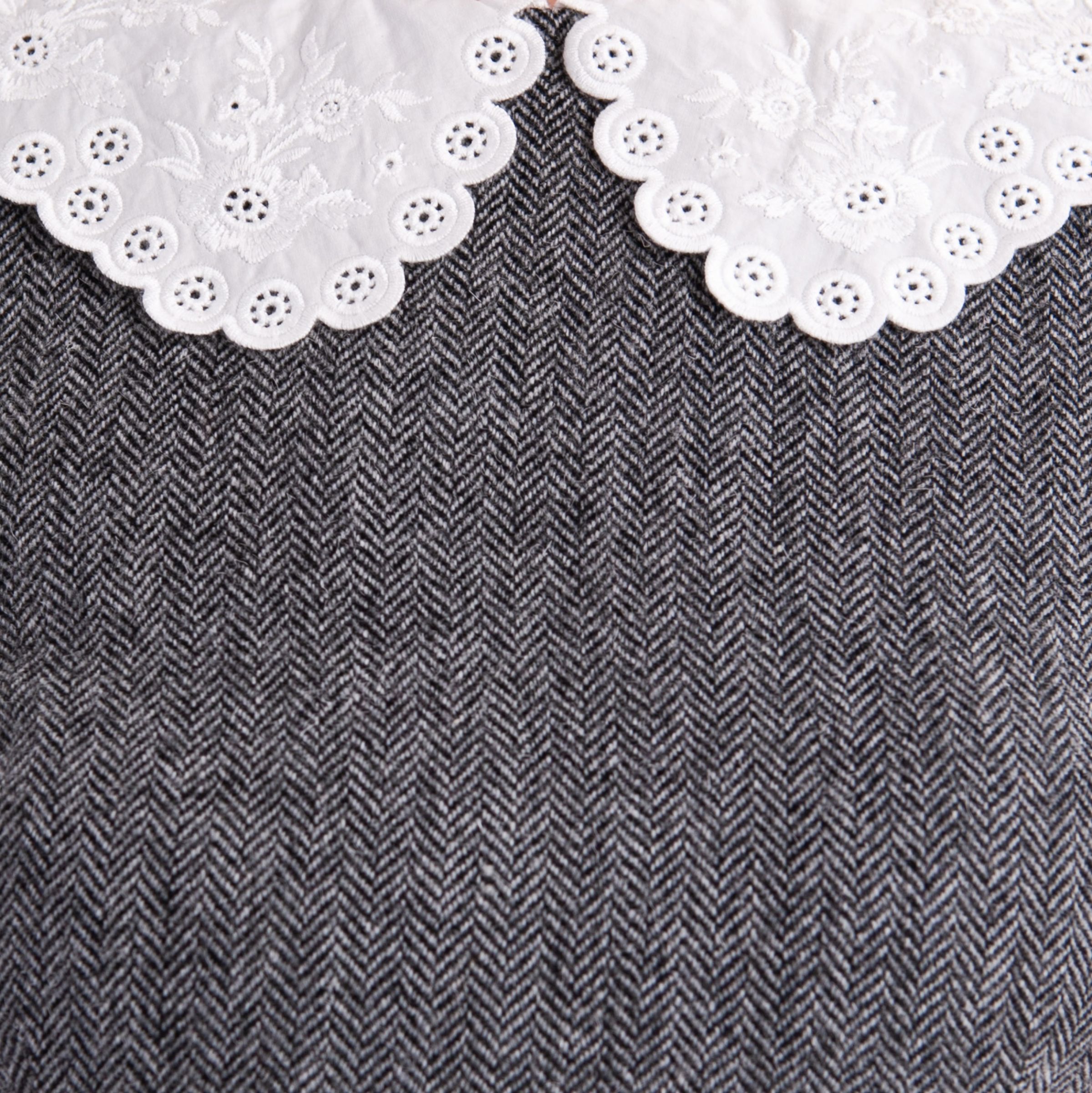 Сукня жіноча 