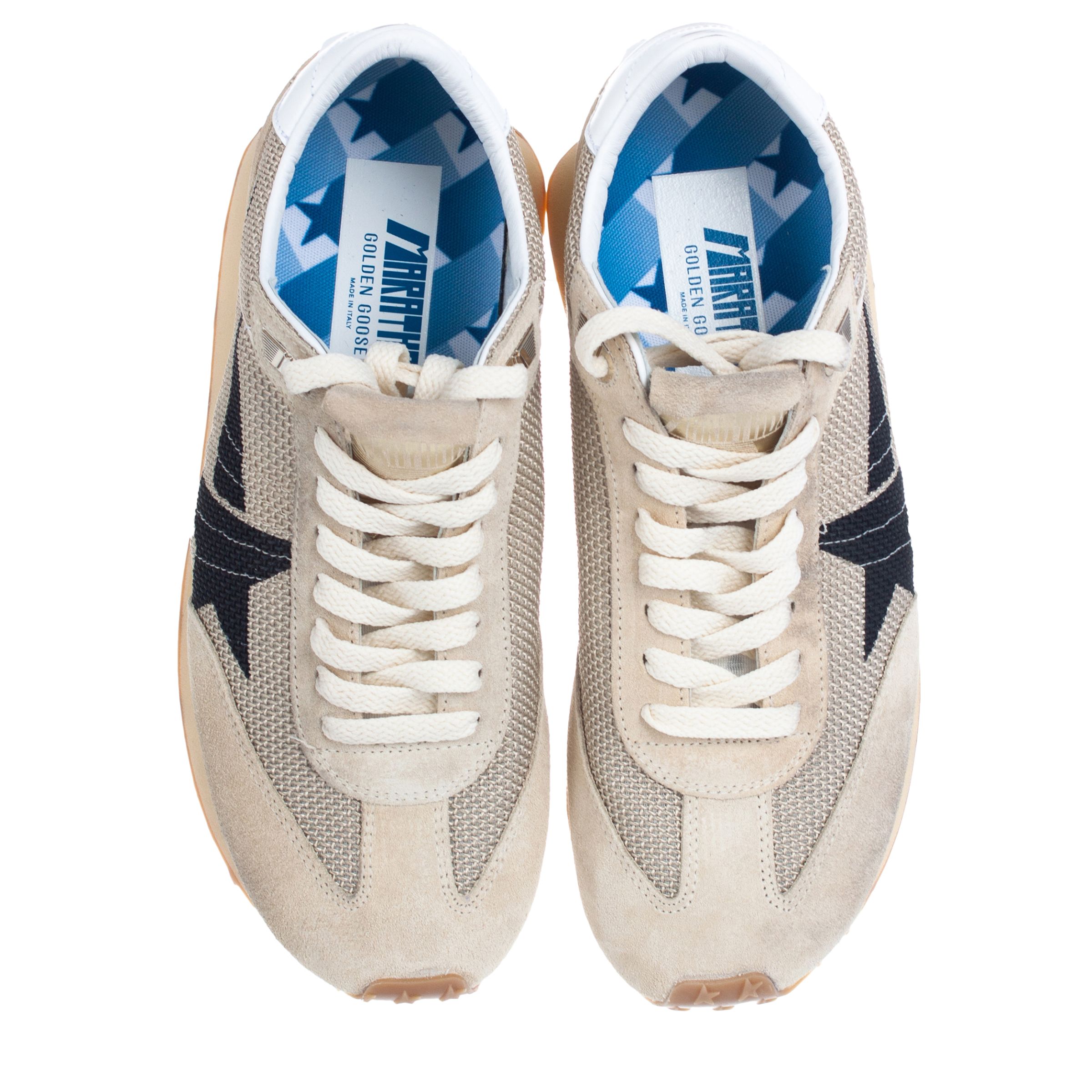 Кроссовки женские