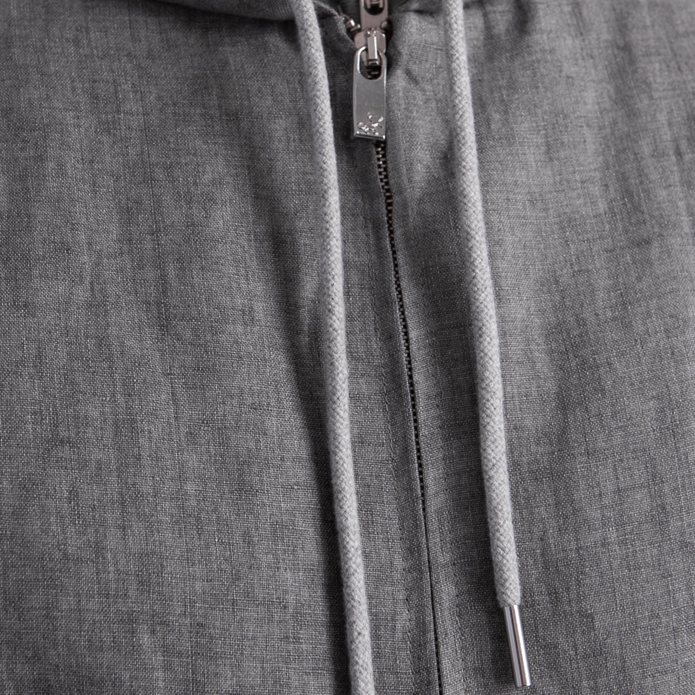  Костюм чоловічий 