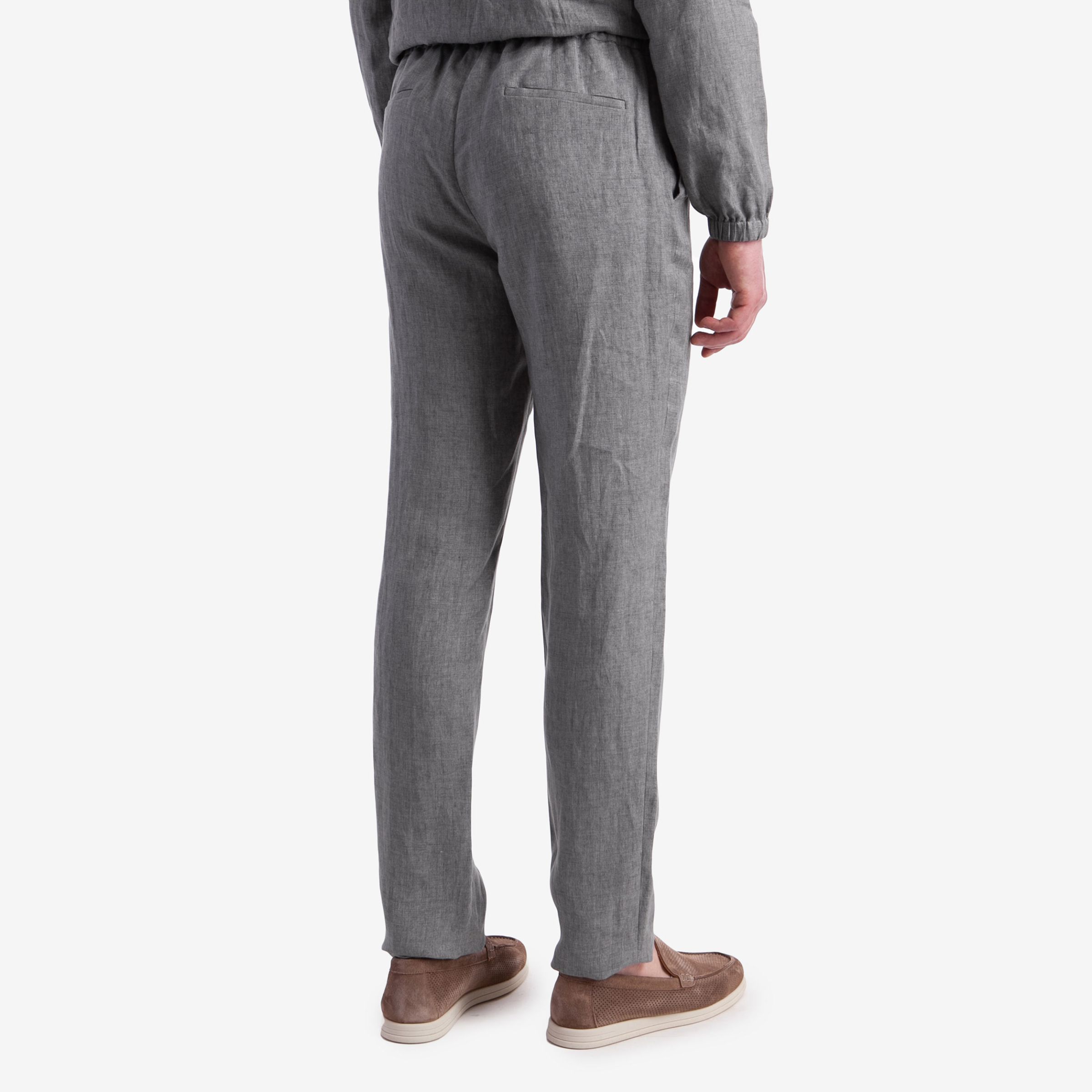  Костюм чоловічий 