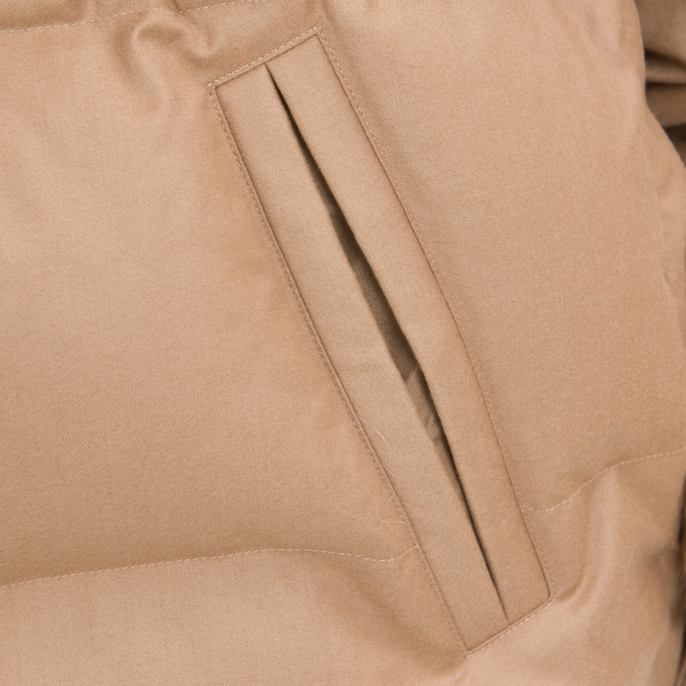 Пуховик женский