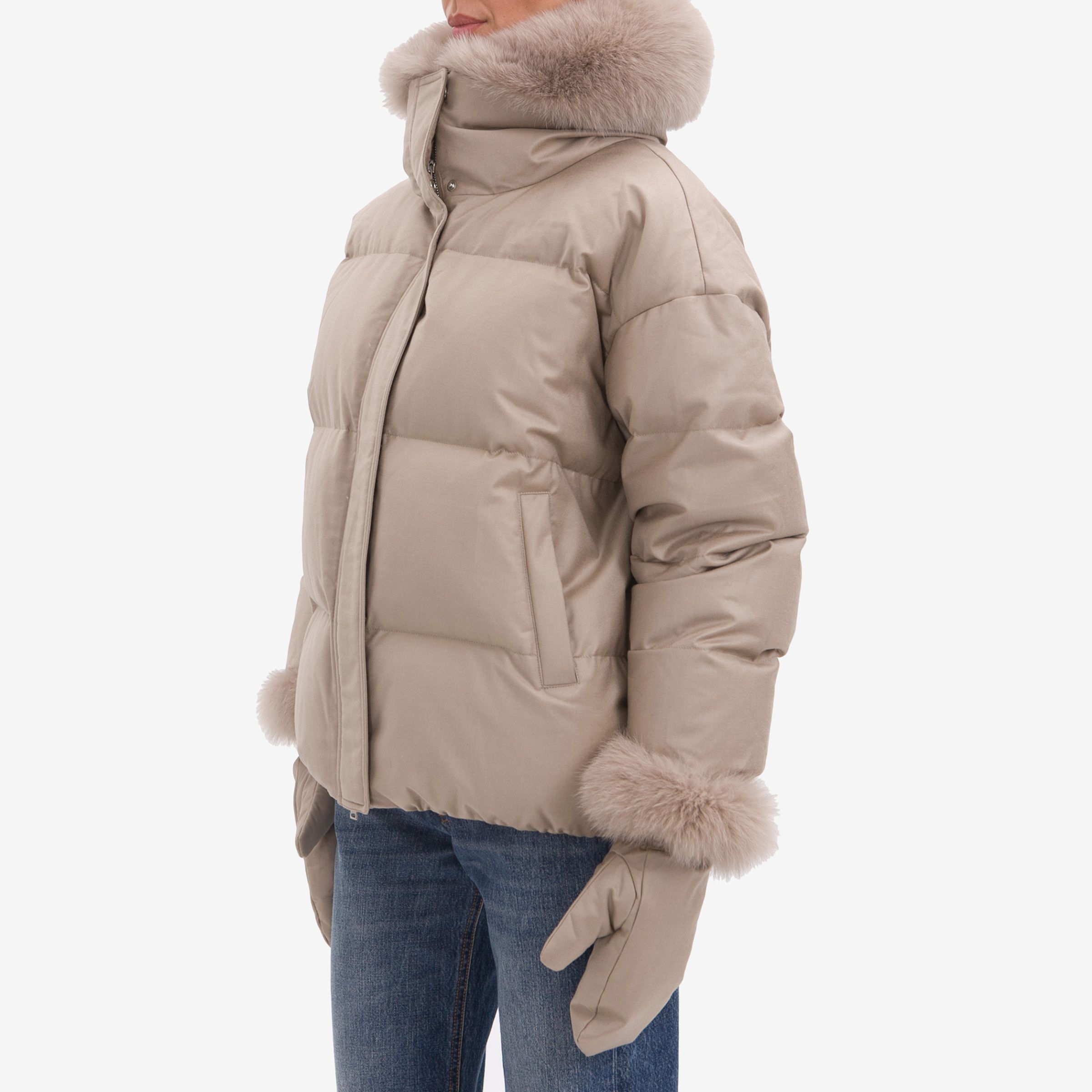 Пуховик женский