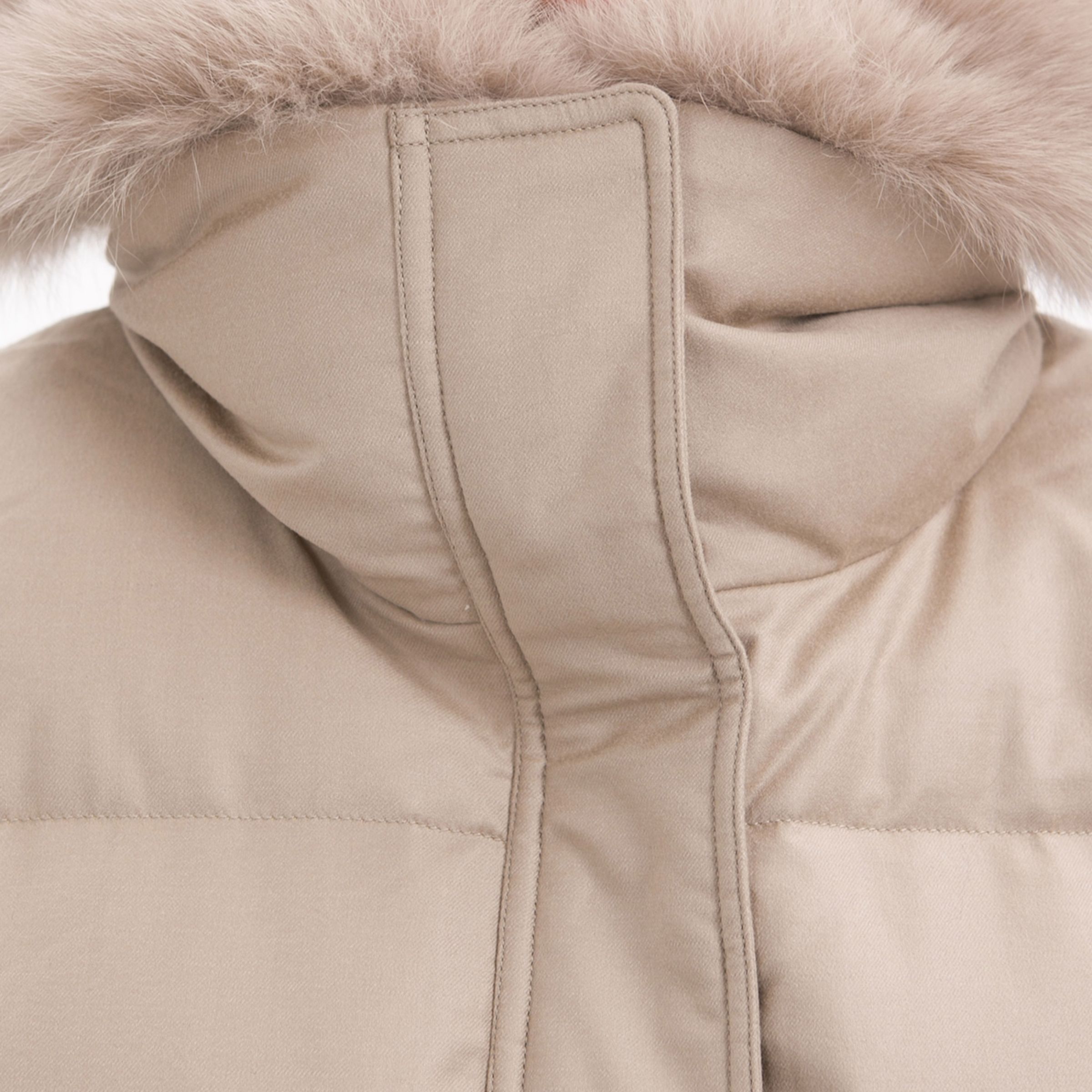 Пуховик женский