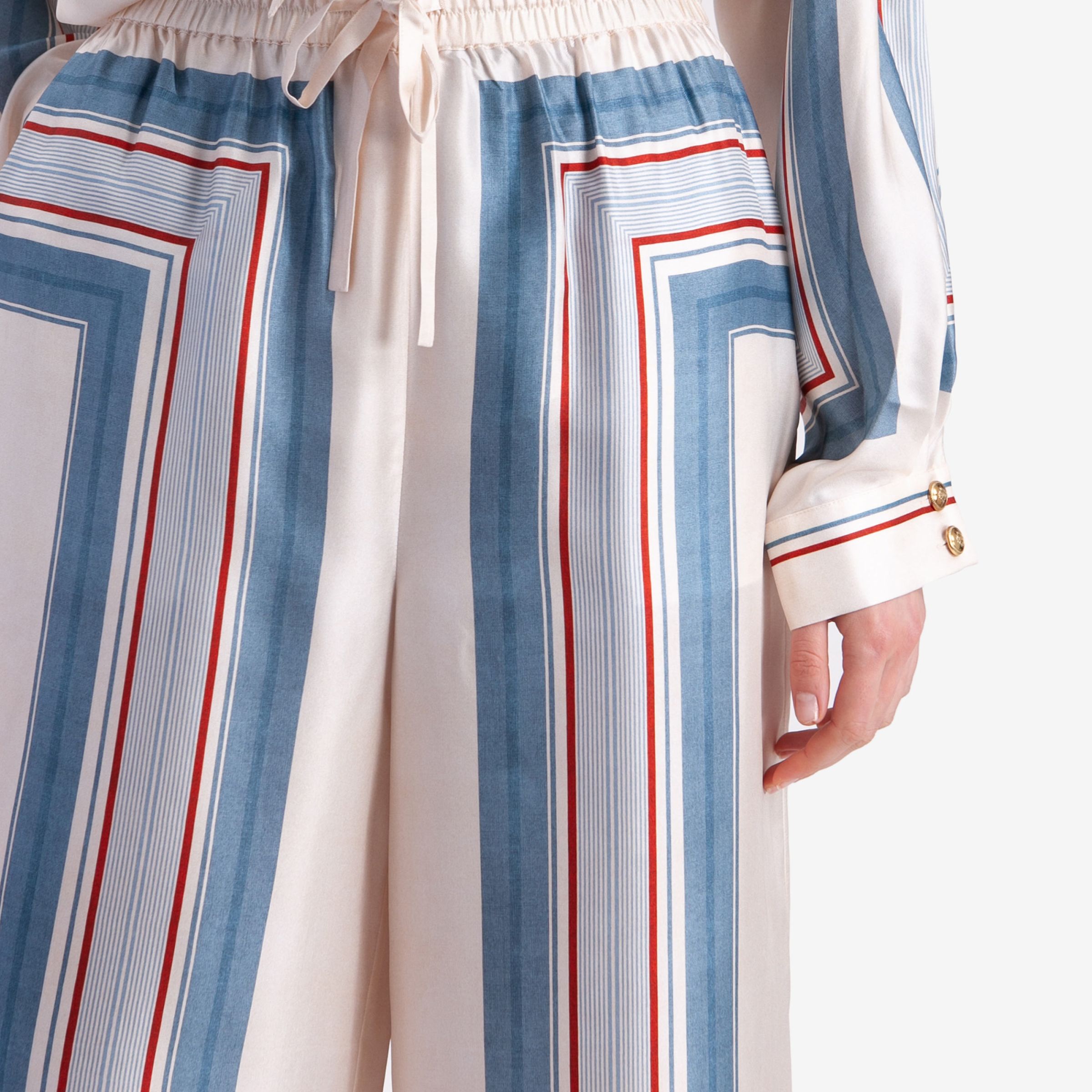 Рубашка женская