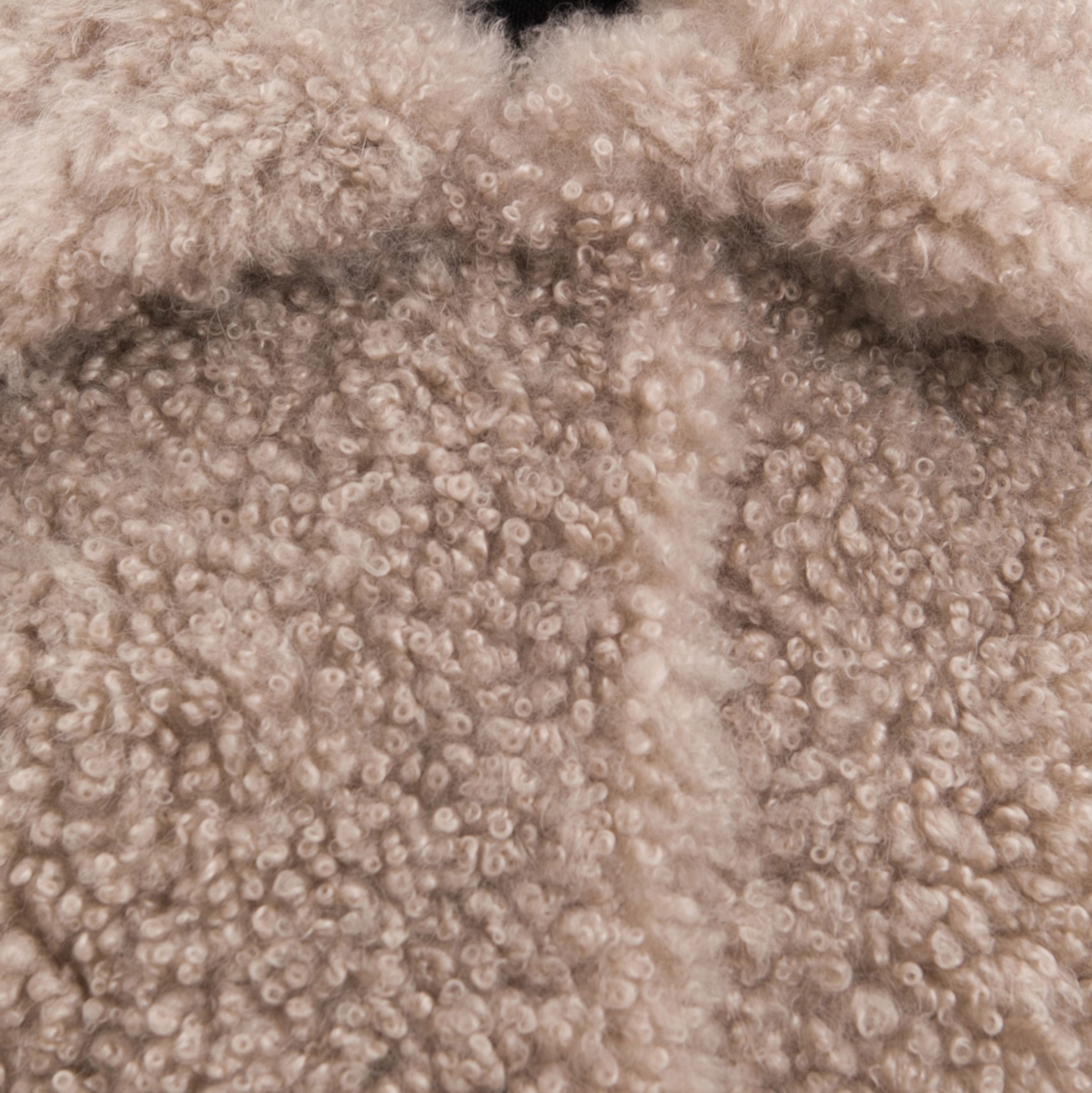 Дубленка женская