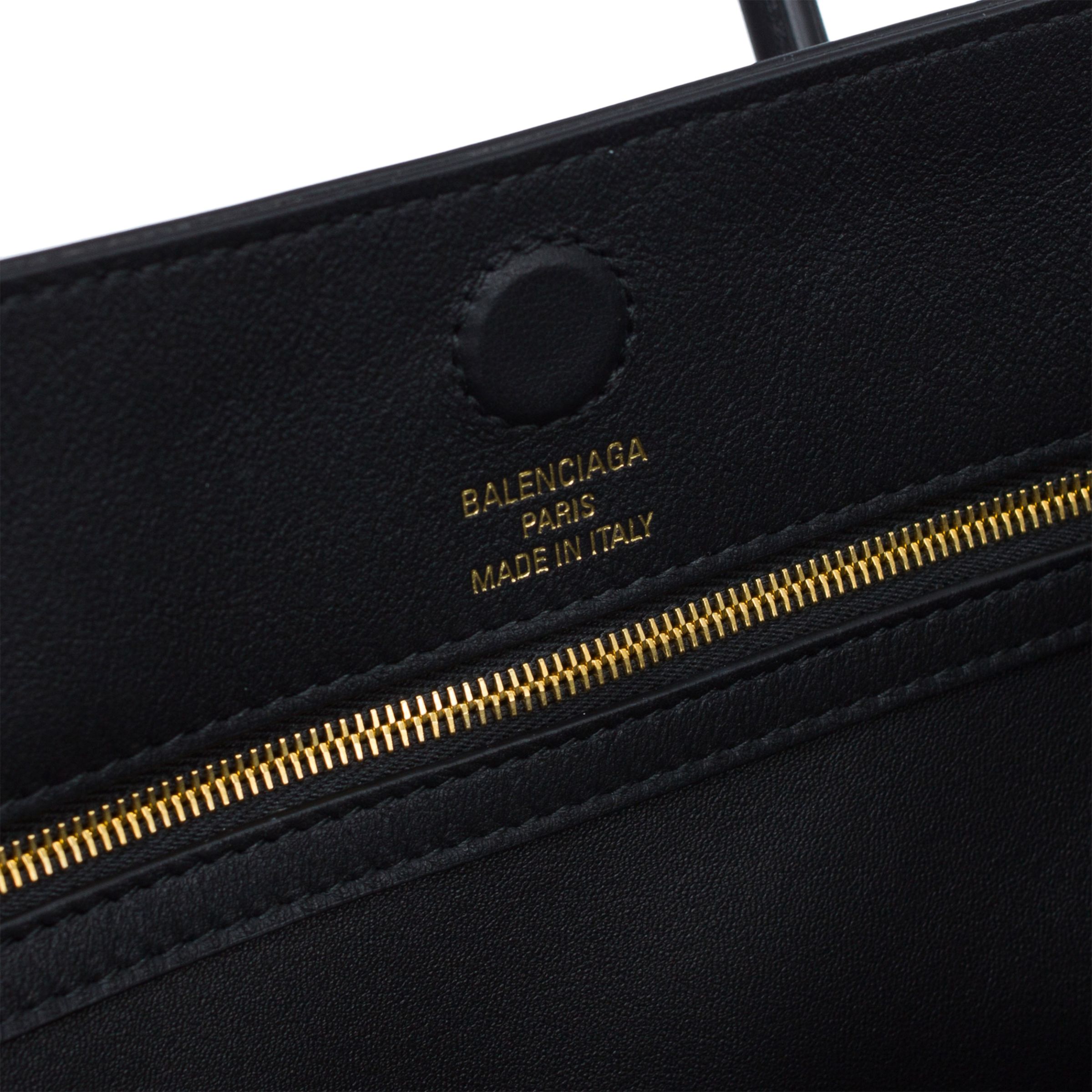 Сумка Balenciaga Hampton Mini черная