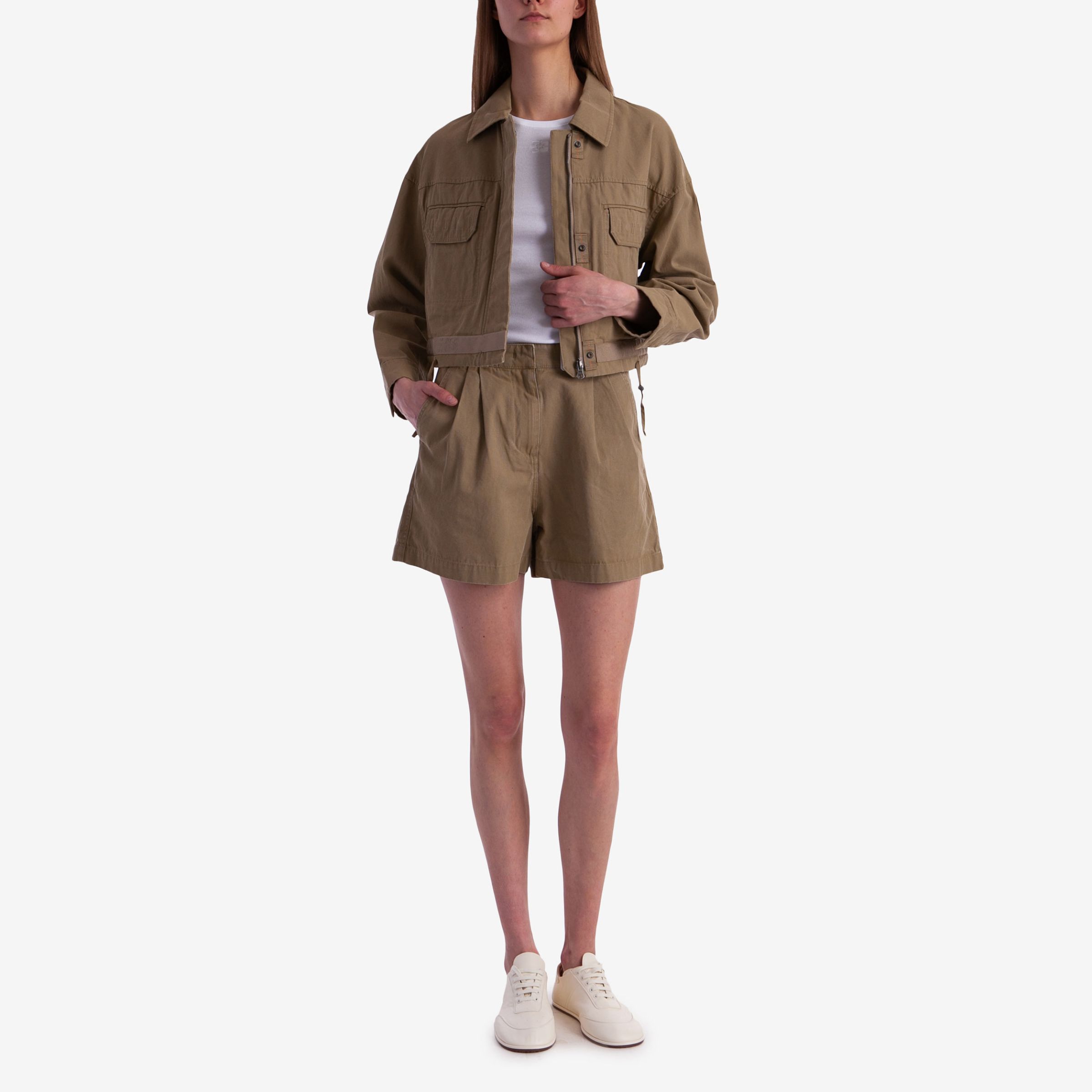 Шорты женские