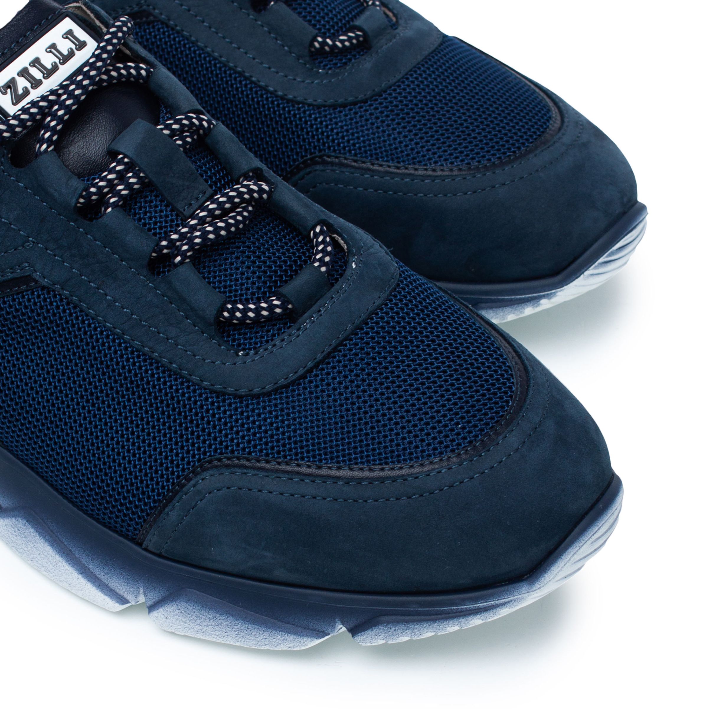 Кроссовки мужские