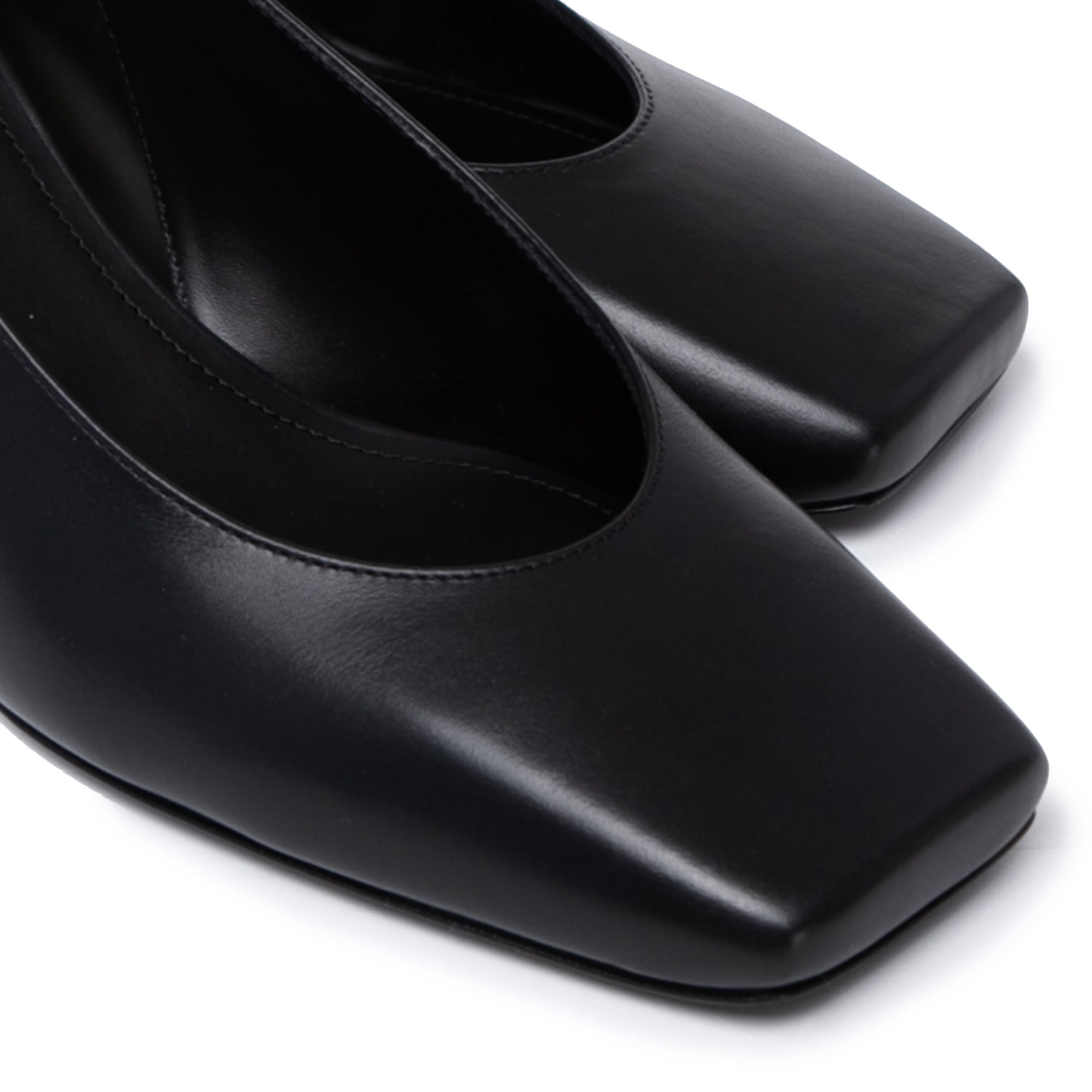 Туфлі-слінгбеки жіночі