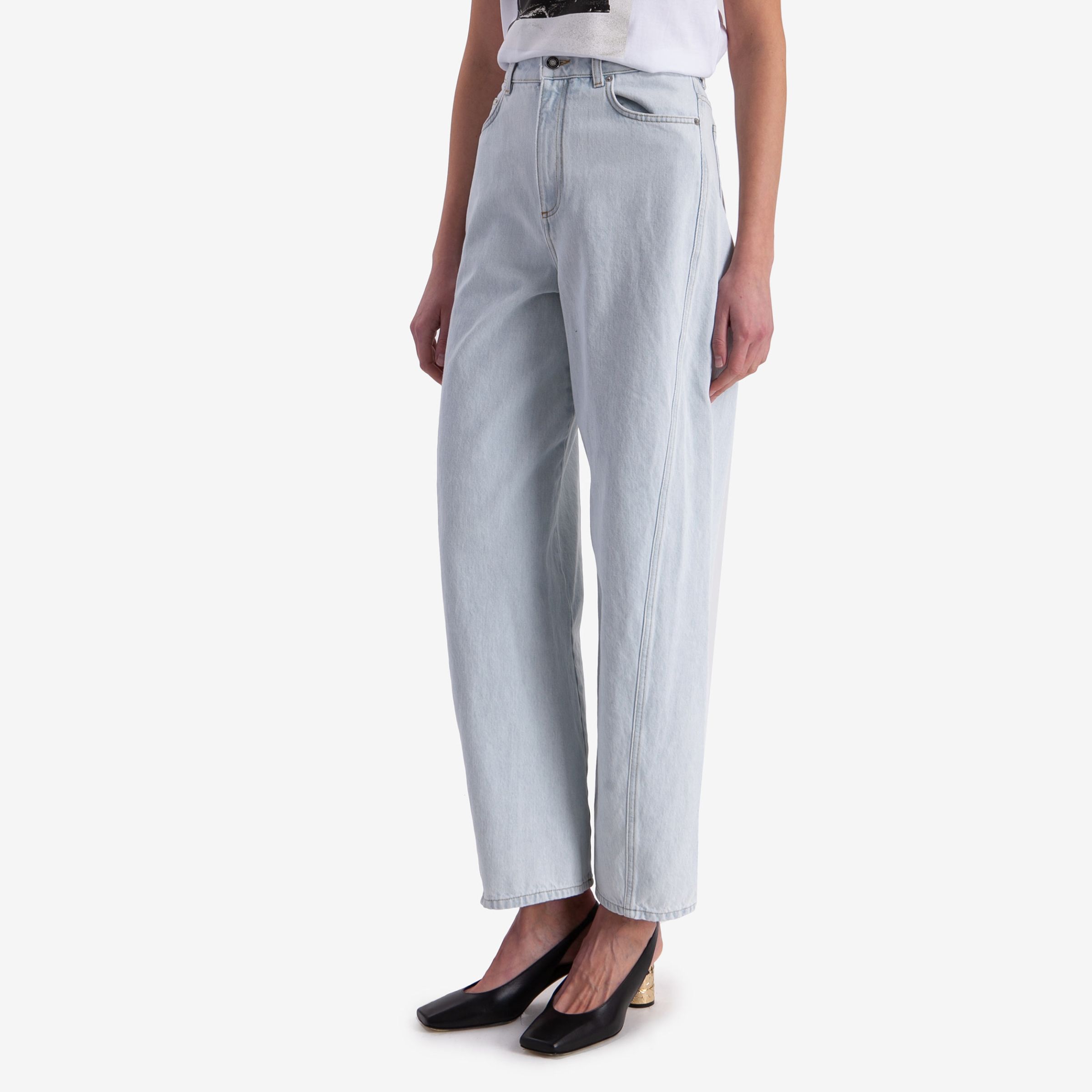 Джинсы женские 