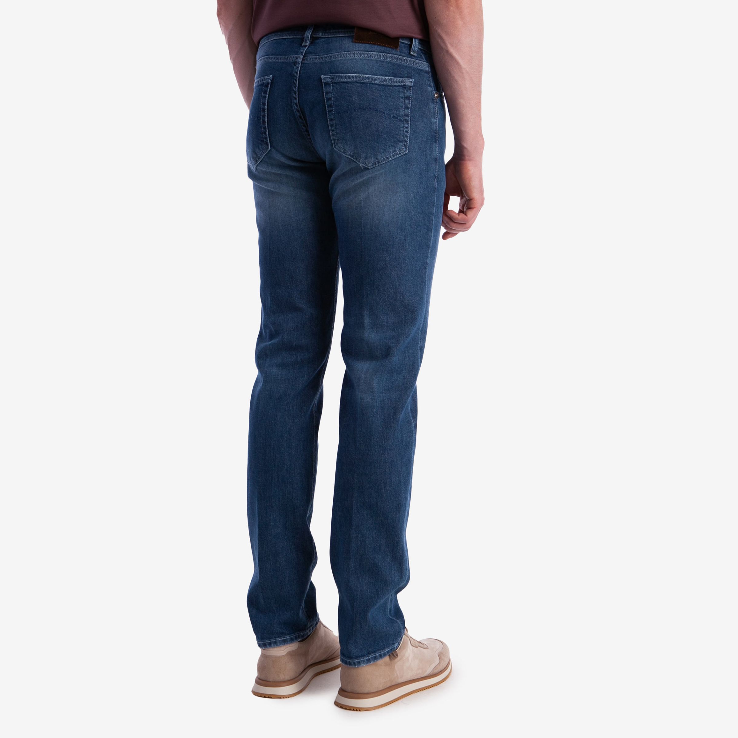 Джинсы мужские