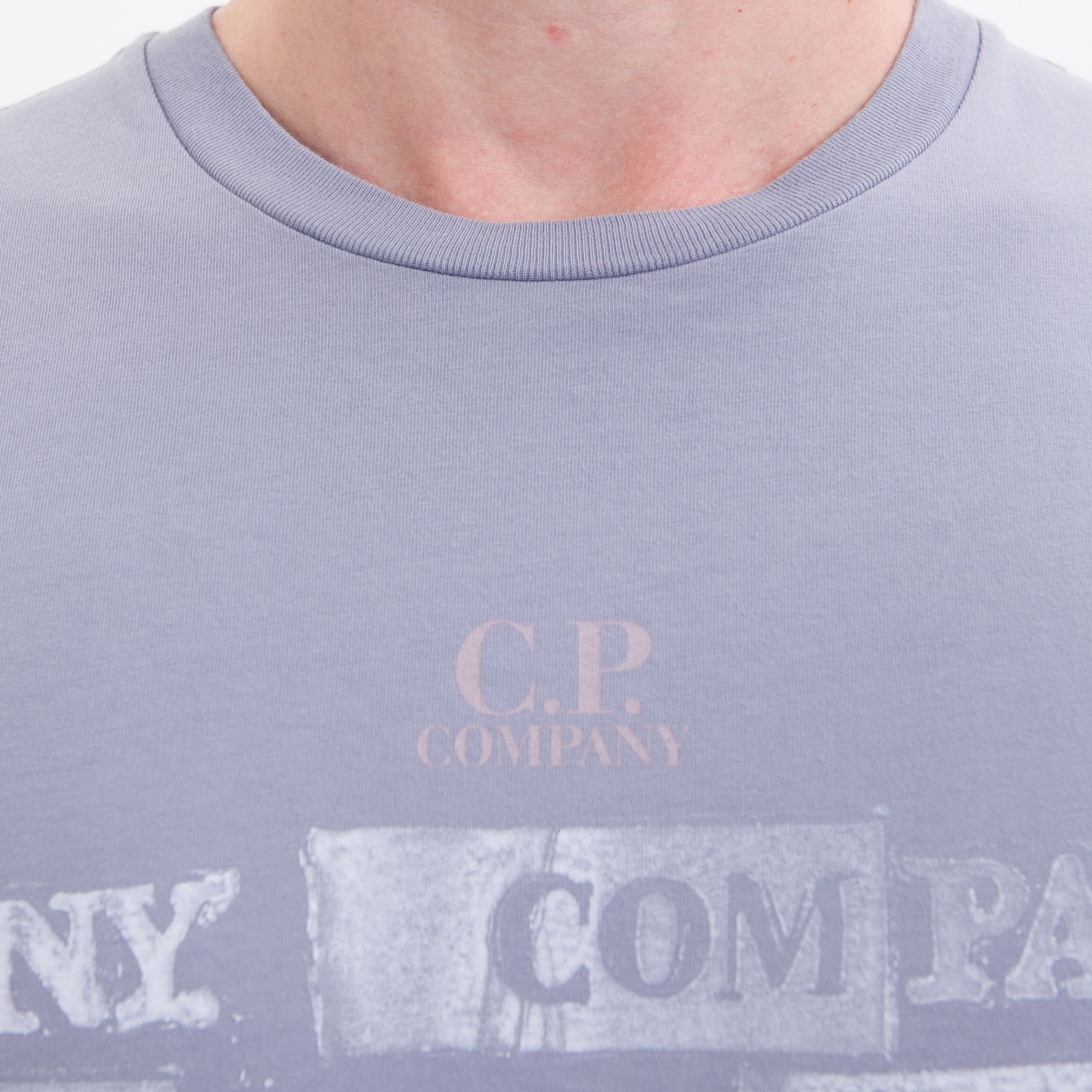Футболка C.P. Company сиреневая