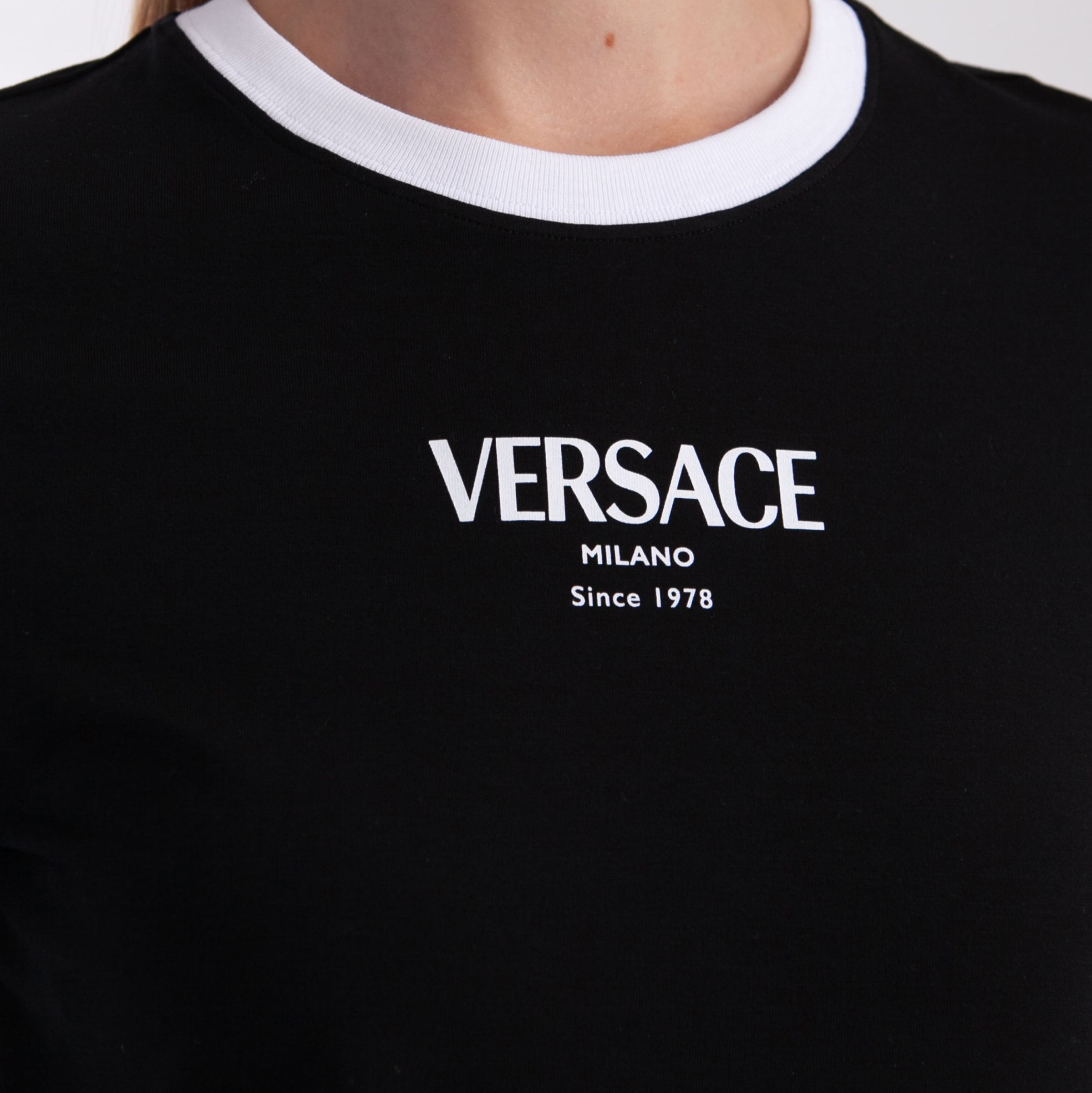 Футболка женская 