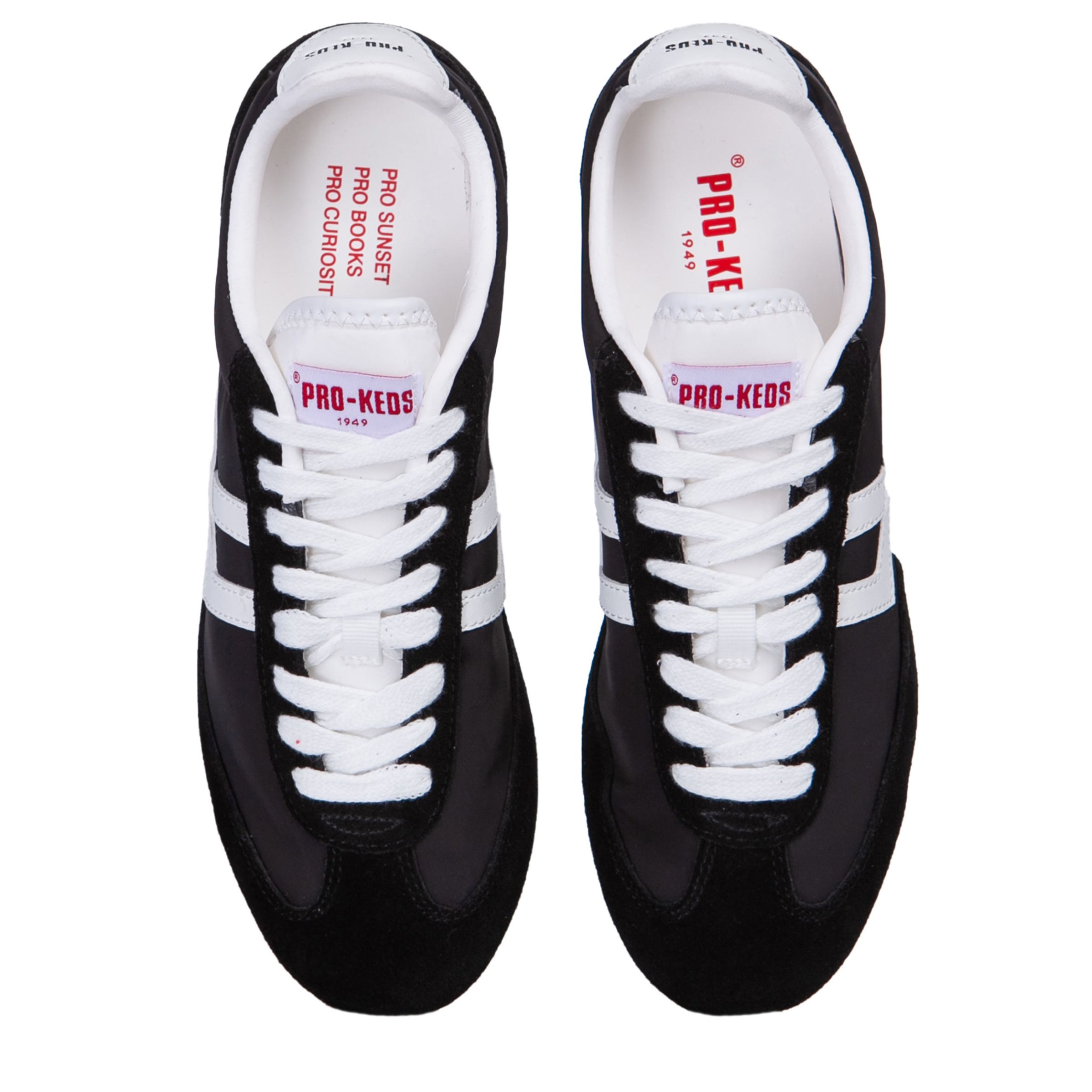 Кроссовки женские