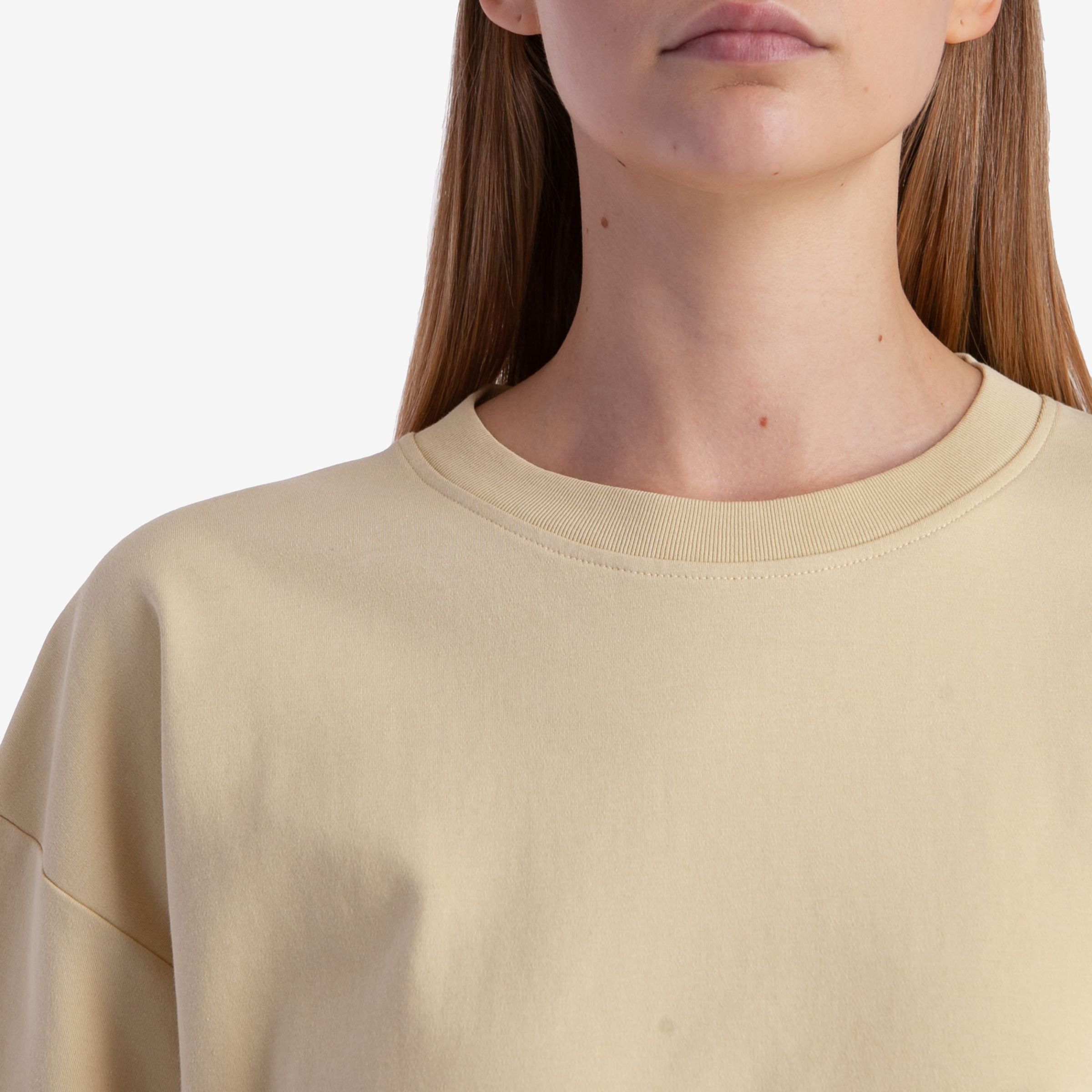 Футболка жіноча