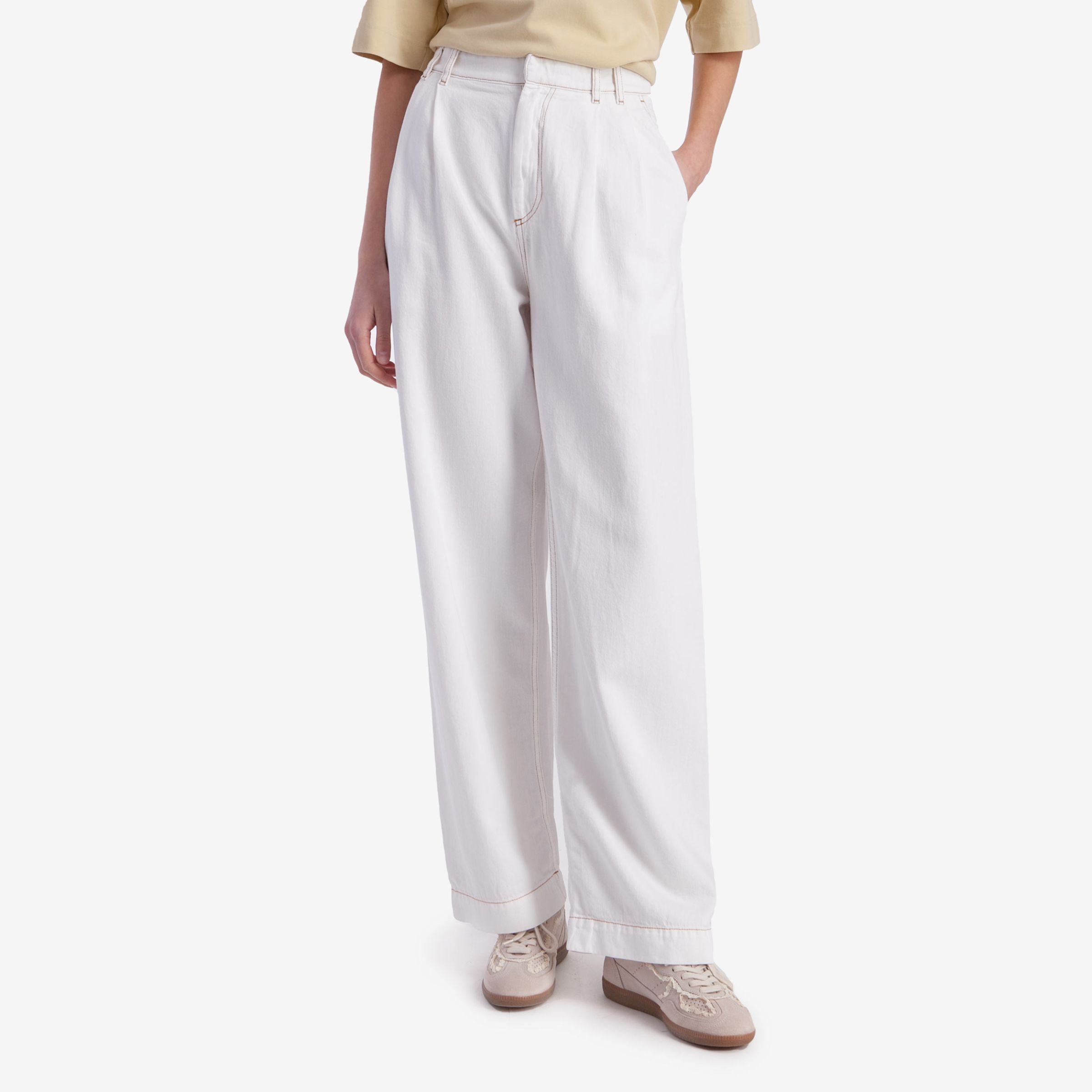 Джинси жіночі 