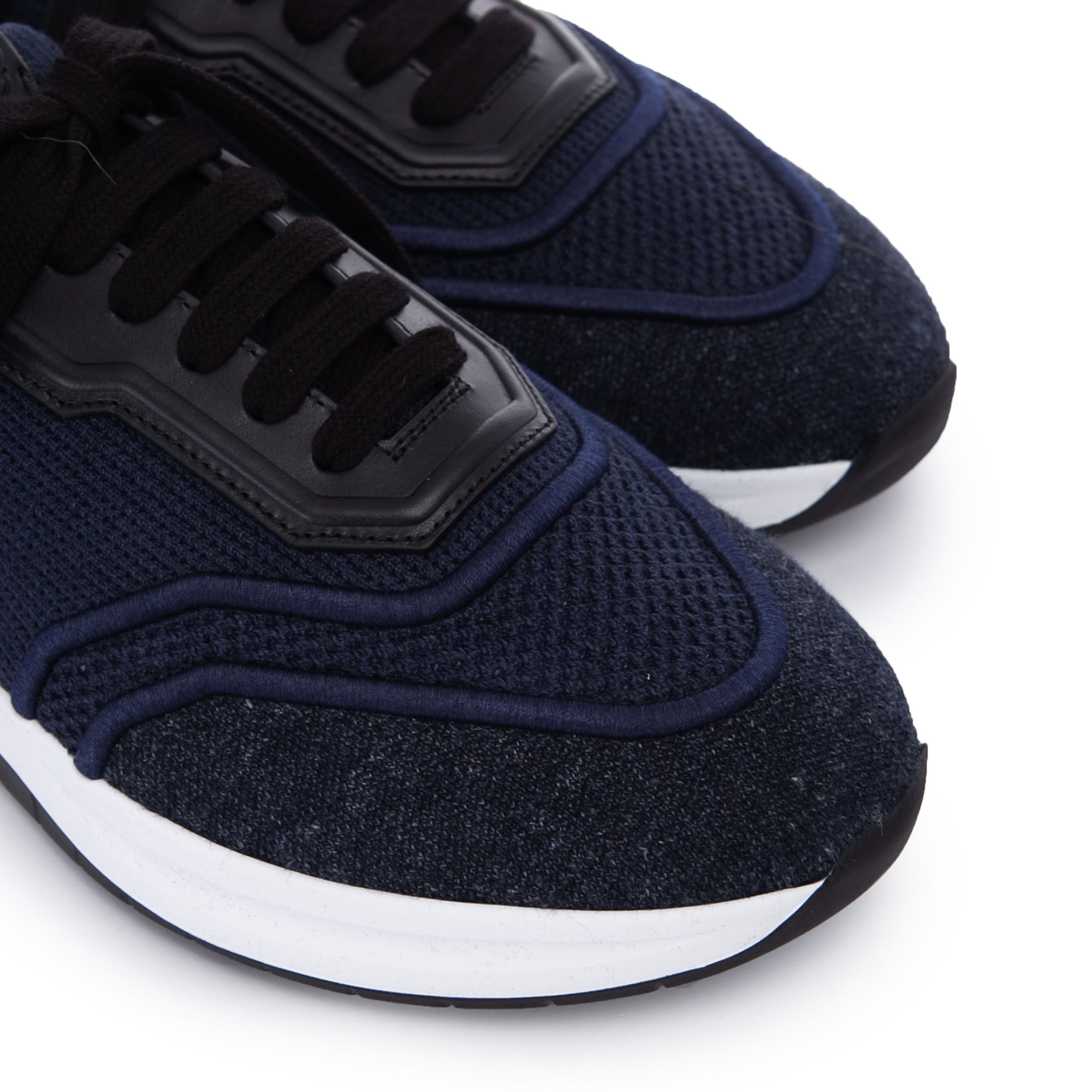 Кросівки чоловічі 