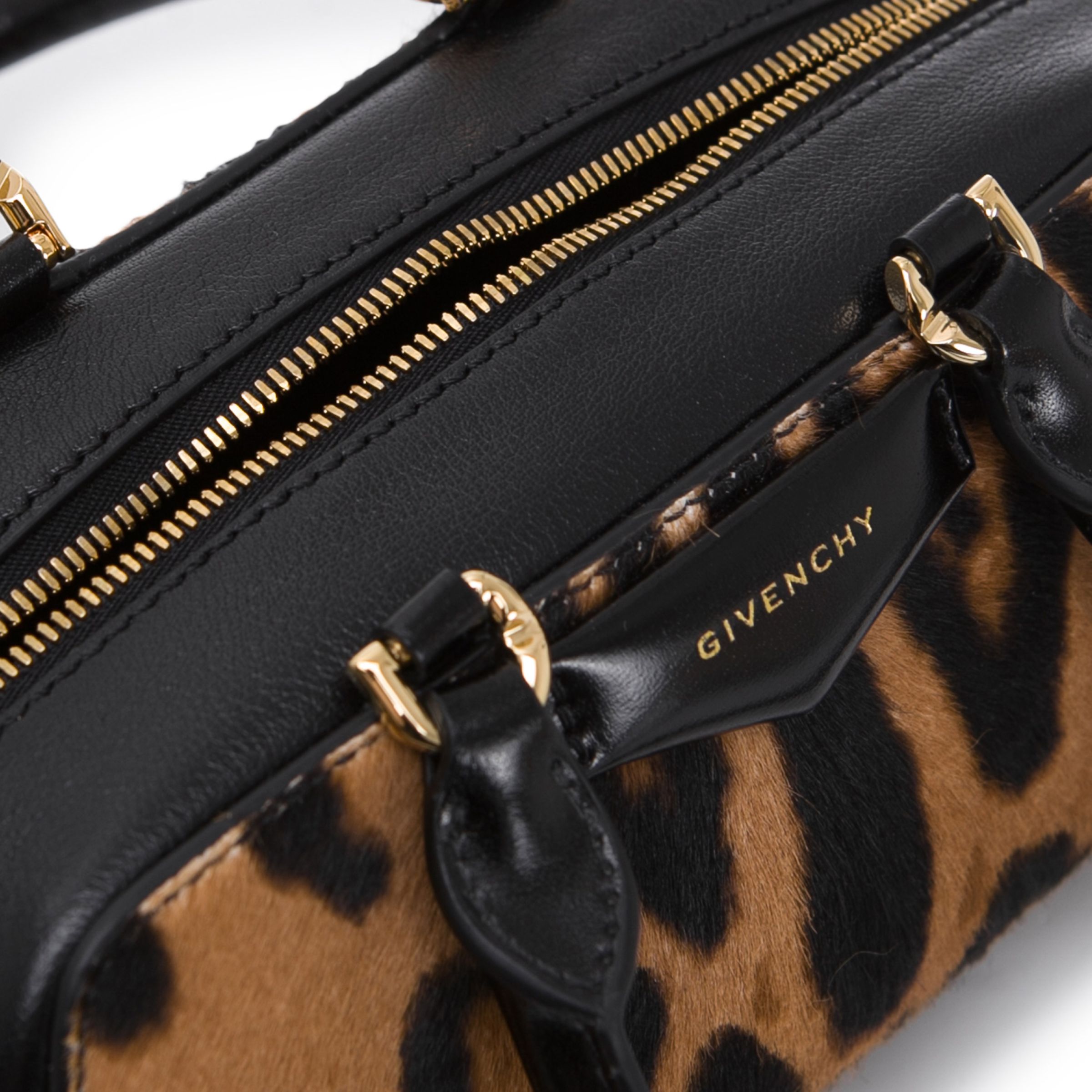 Сумка жіноча Antigona East-West