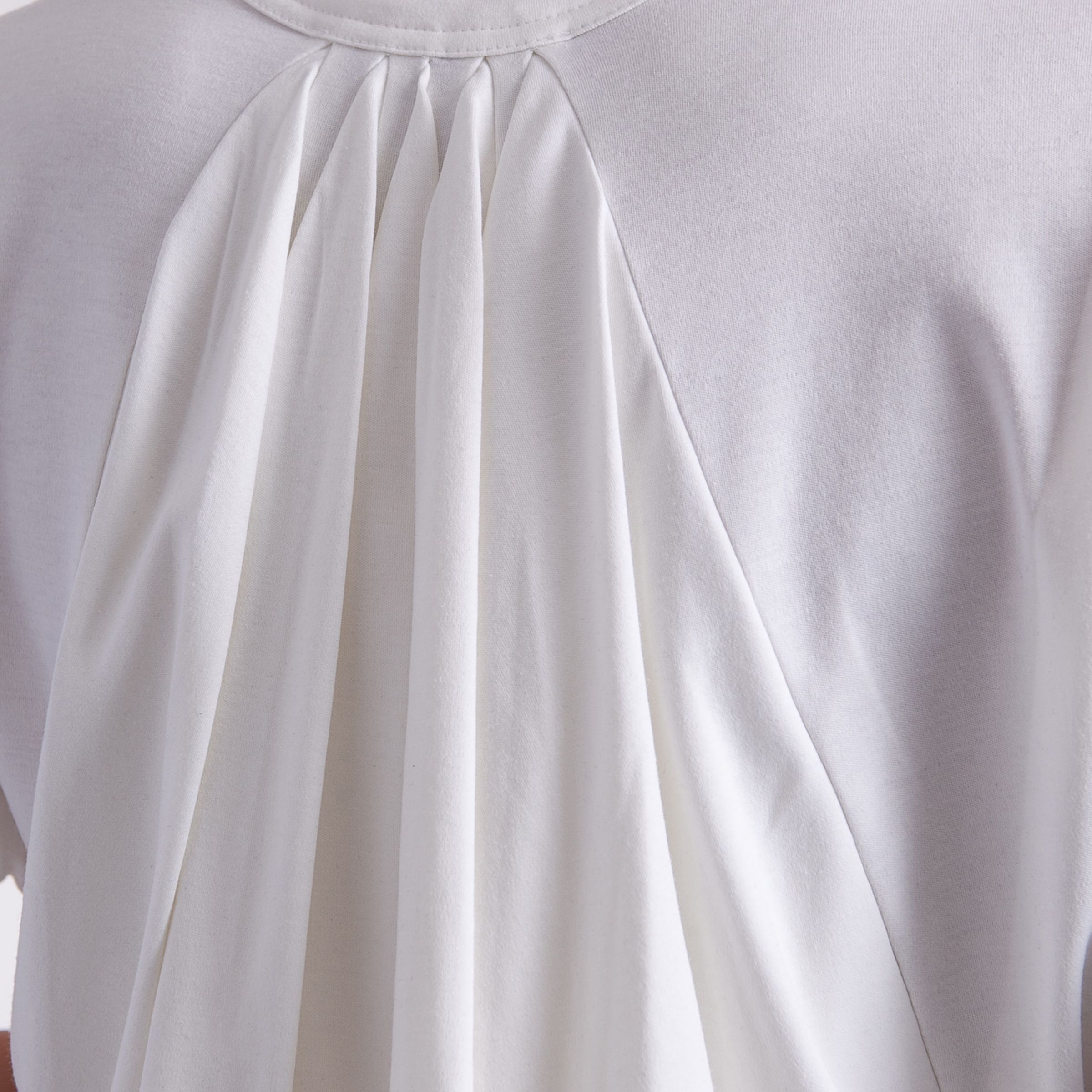 Футболка жіноча 