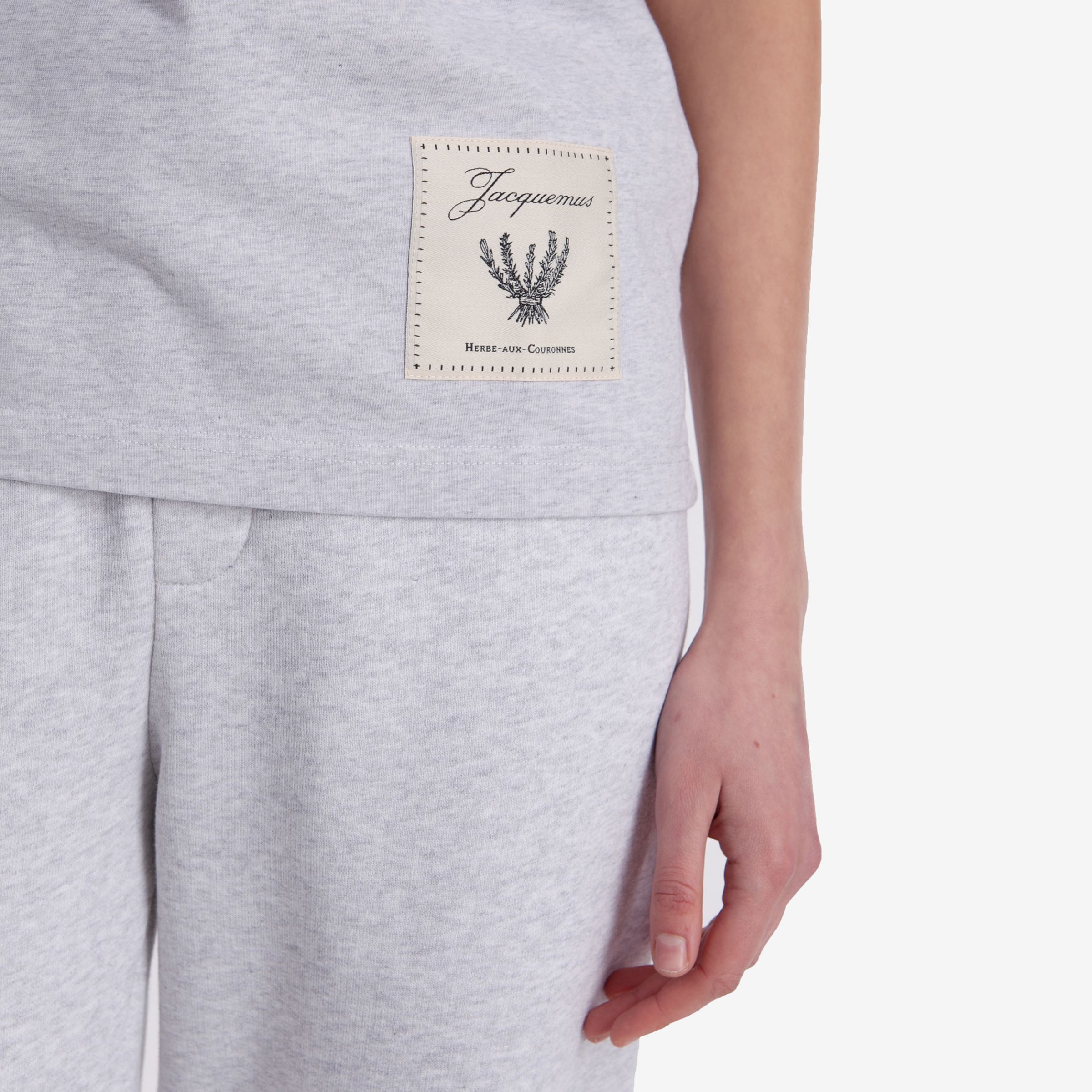 Футболка женская 