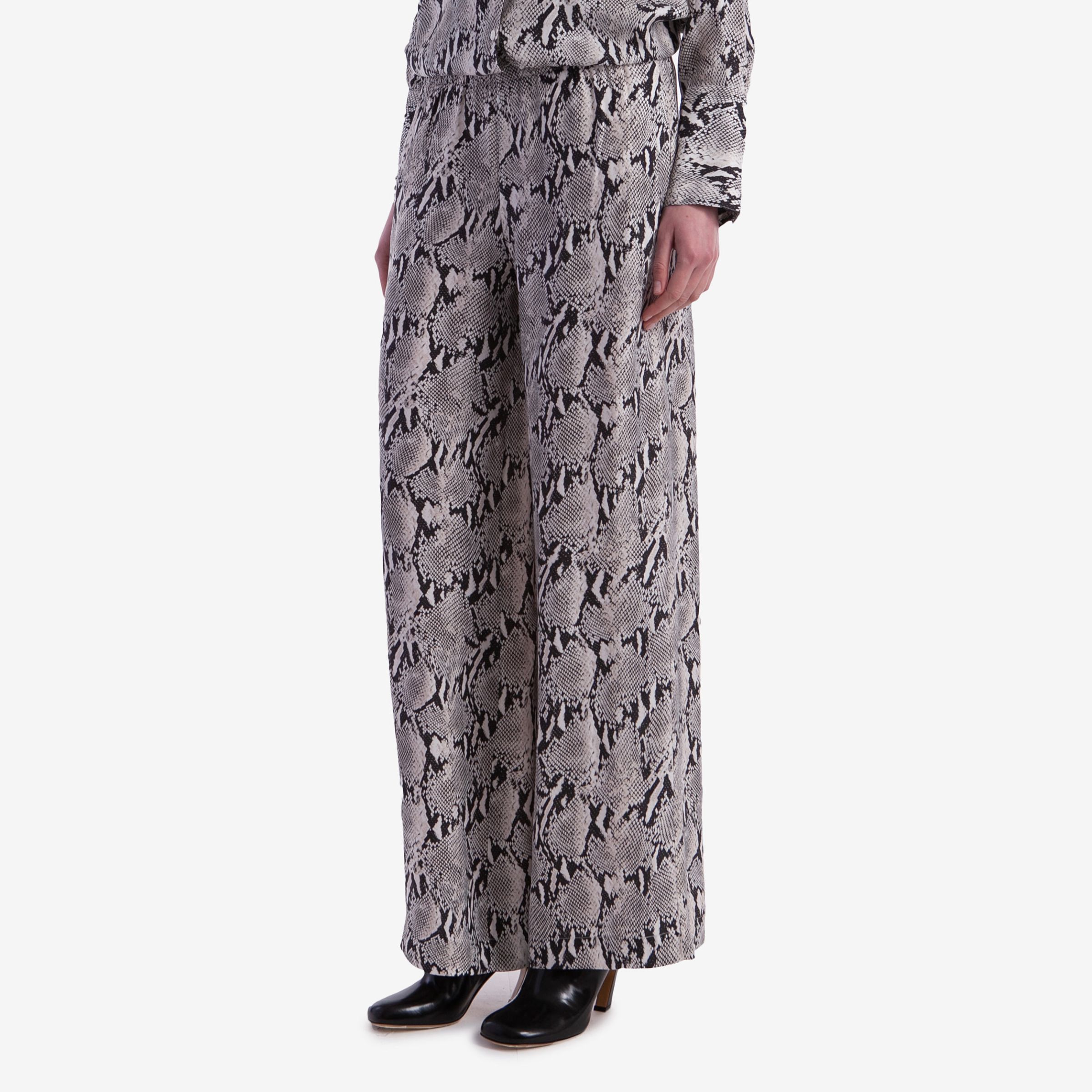 Брюки женские