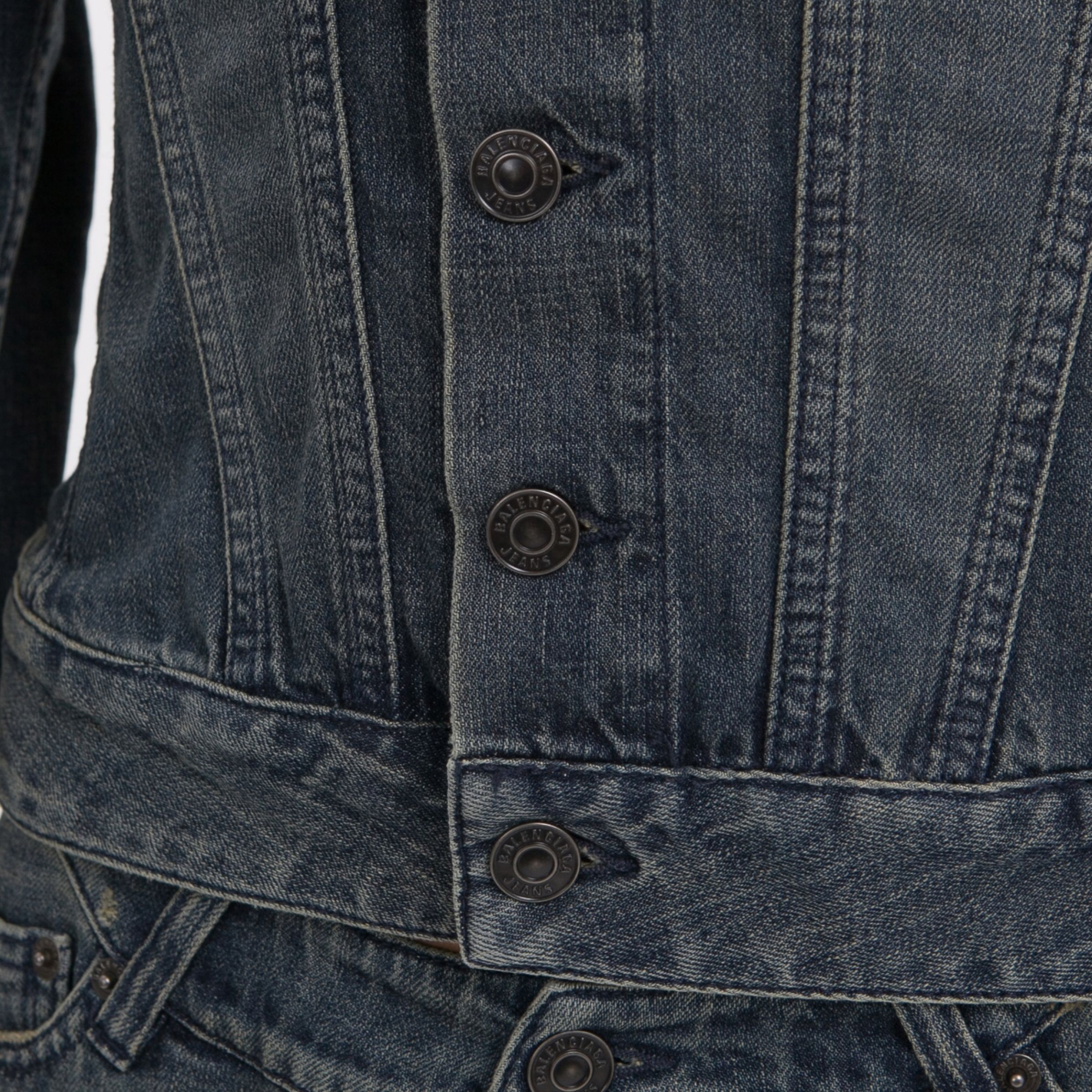 Куртка джинсовая женская