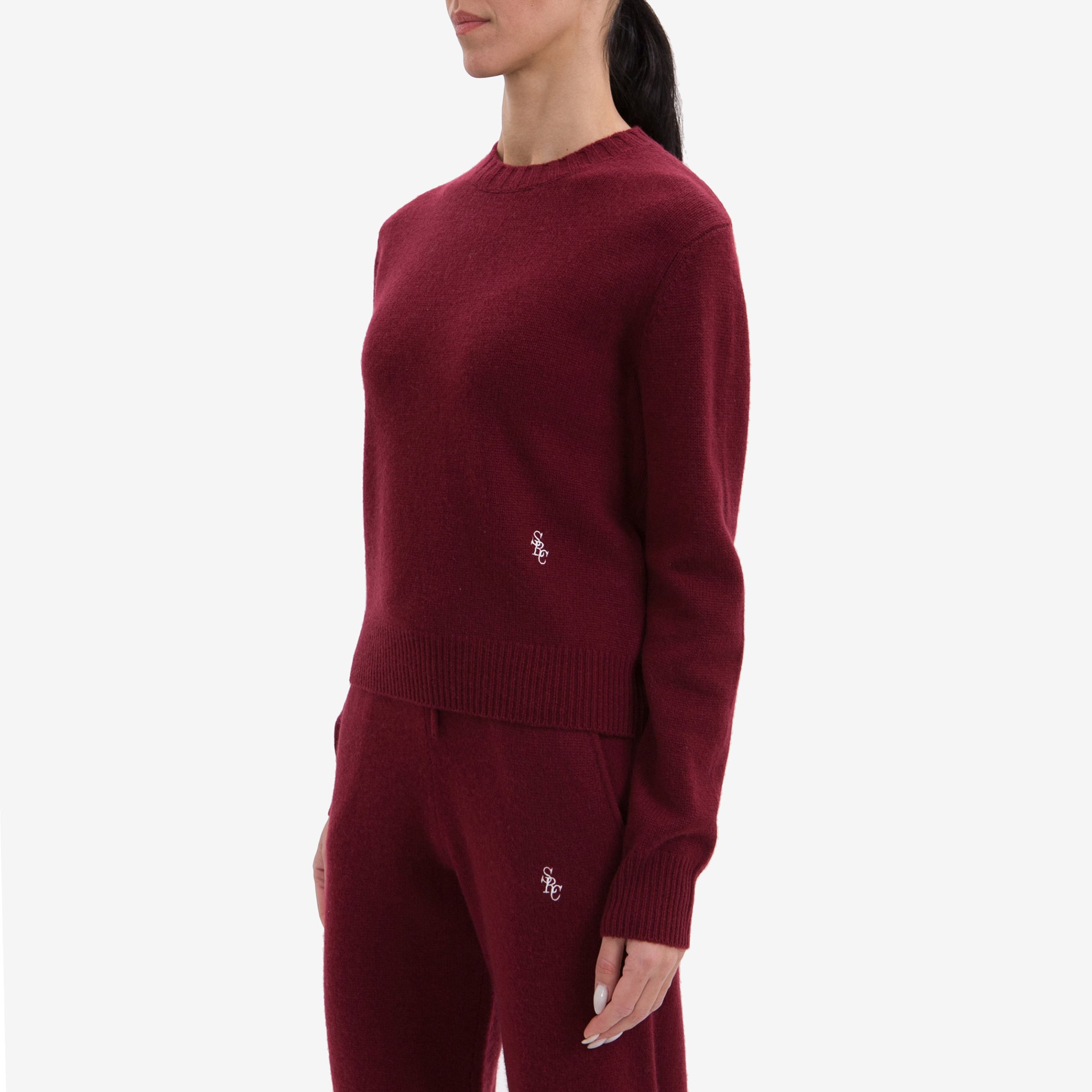 Свитер женский