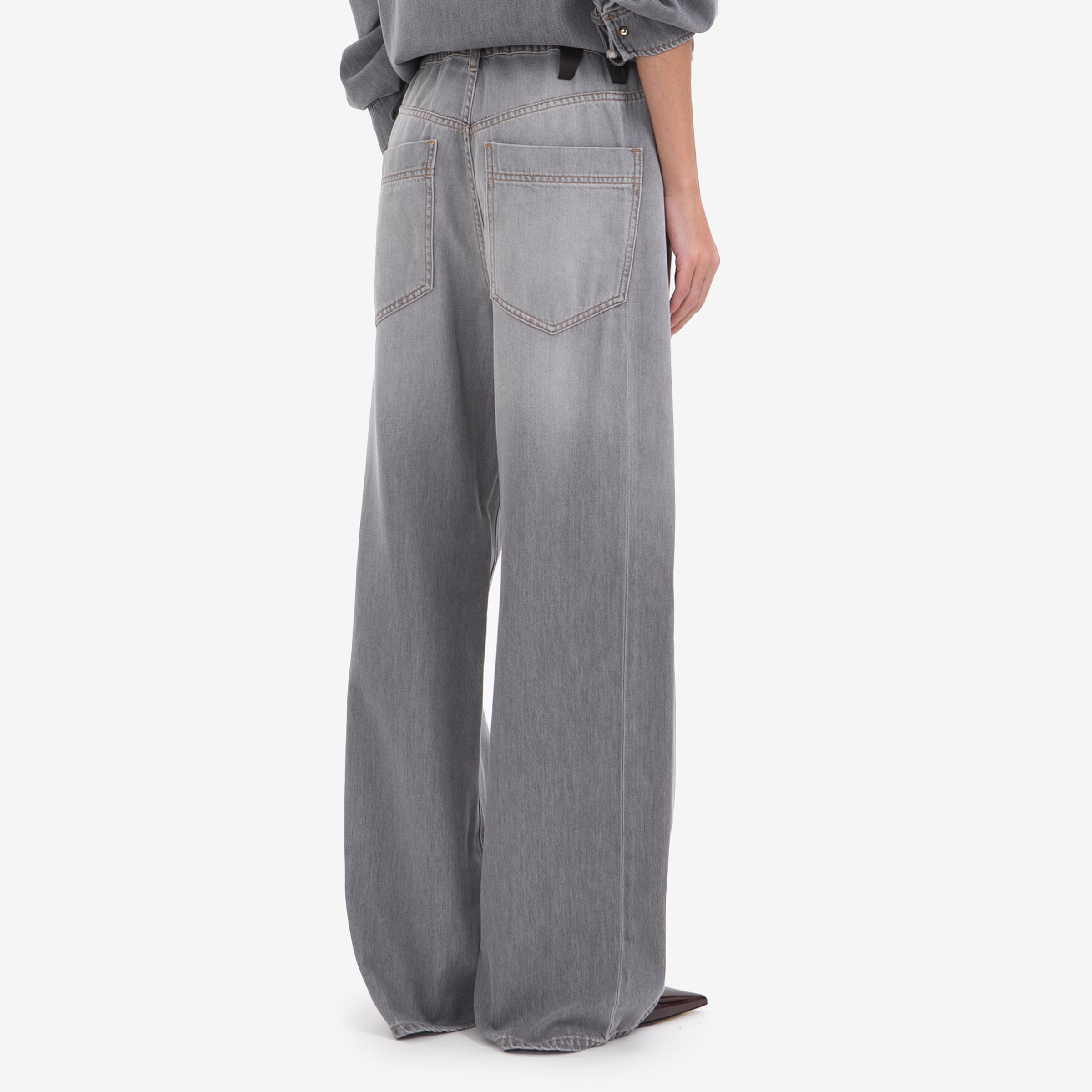 Джинсы женские  Джинсы женские