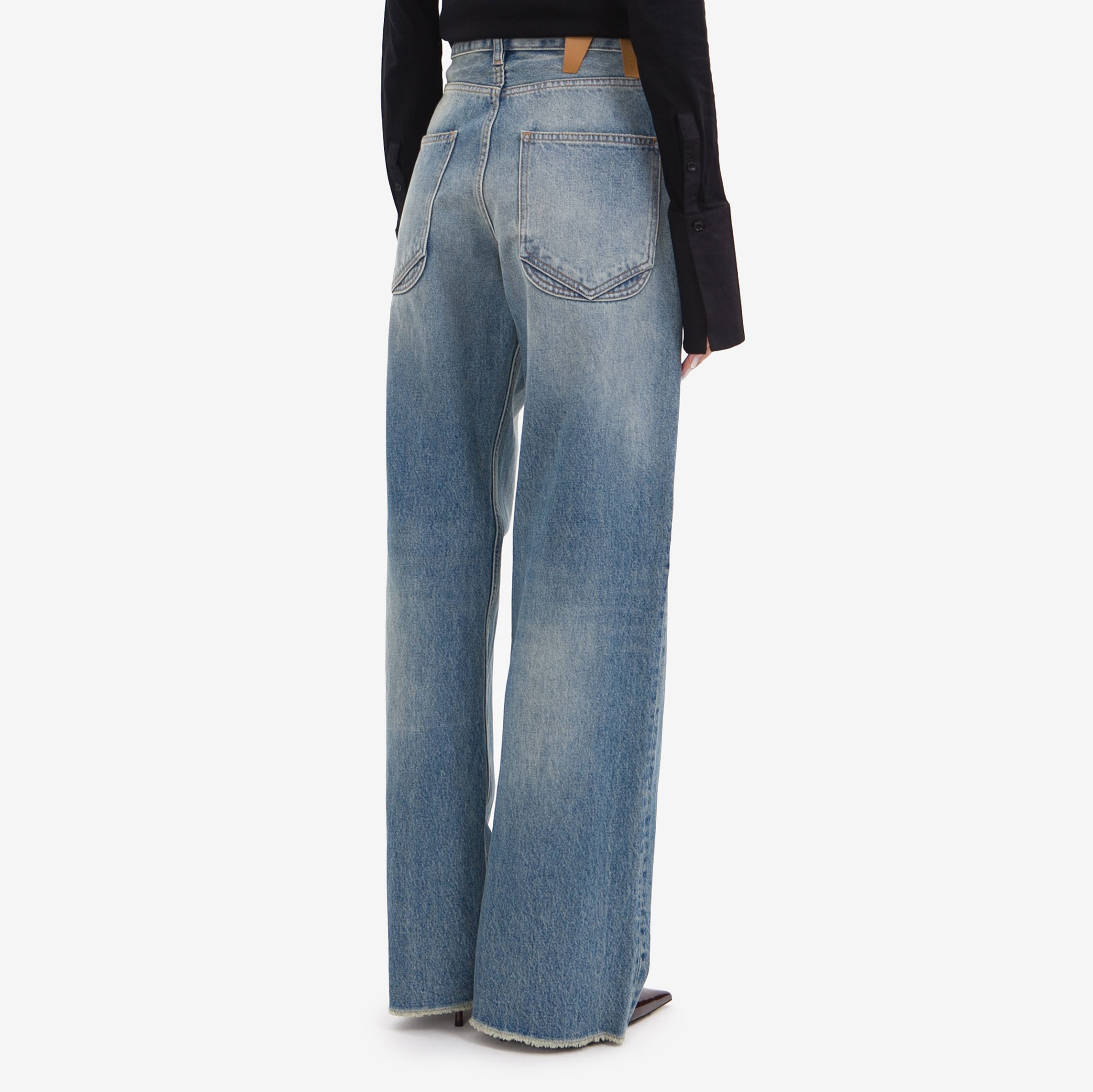 Джинсы женские  Джинсы женские