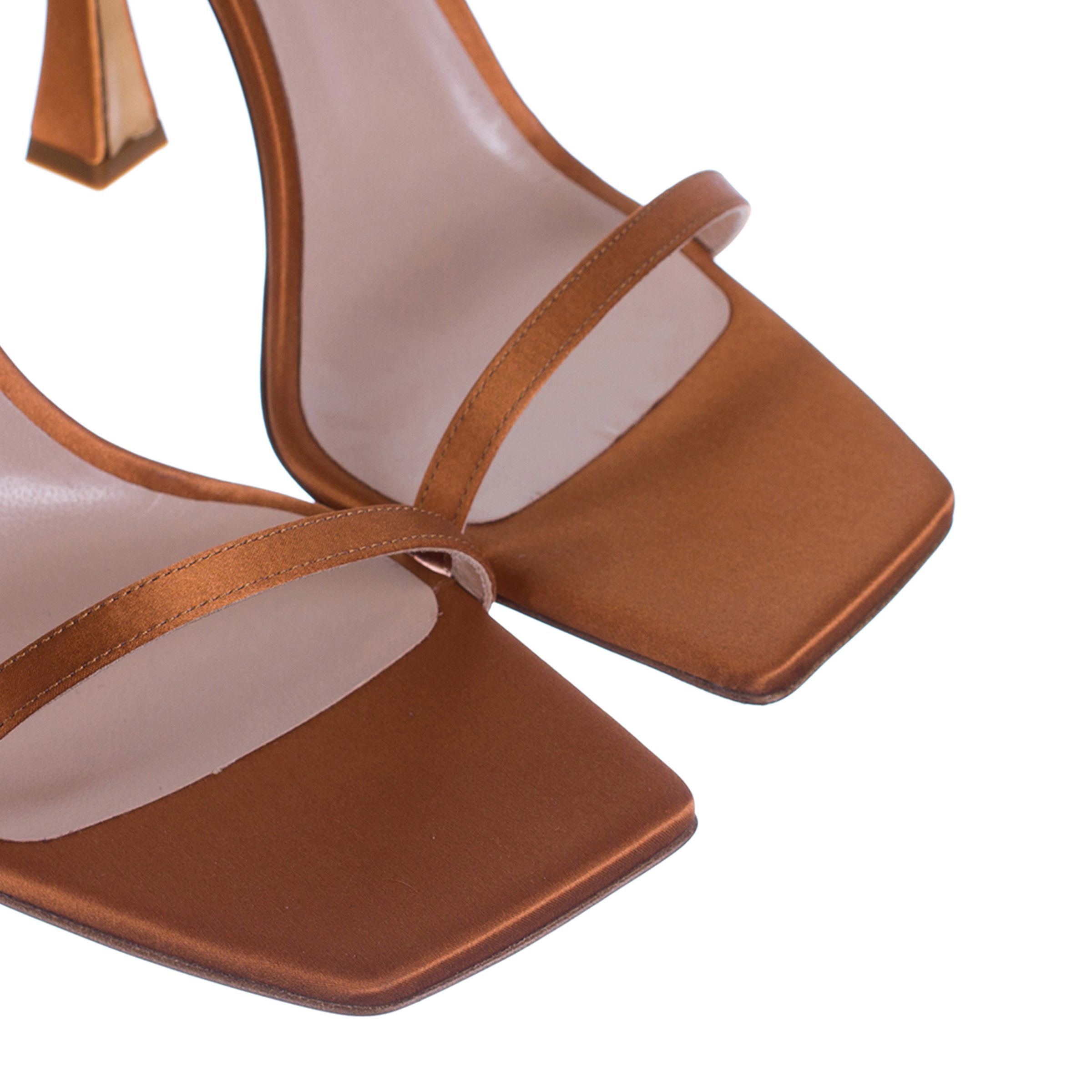 Босоножки Casadei коричневые
