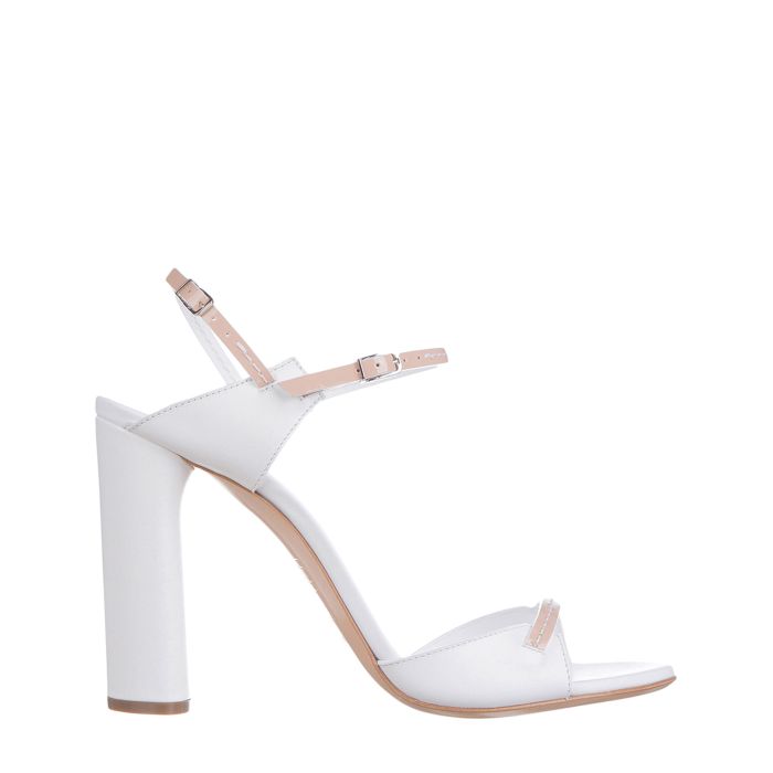 Босоножки Casadei белые