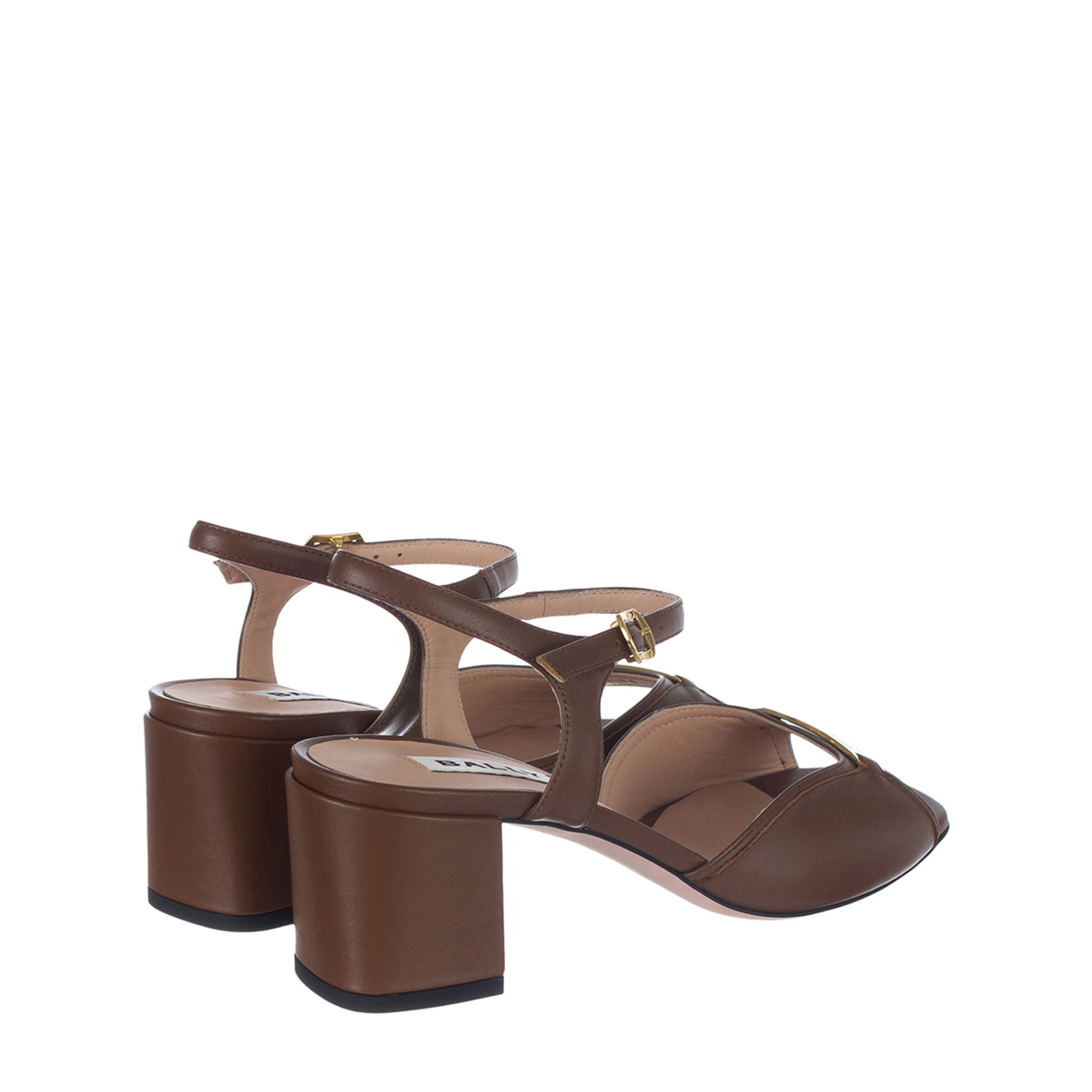 Босоножки женские